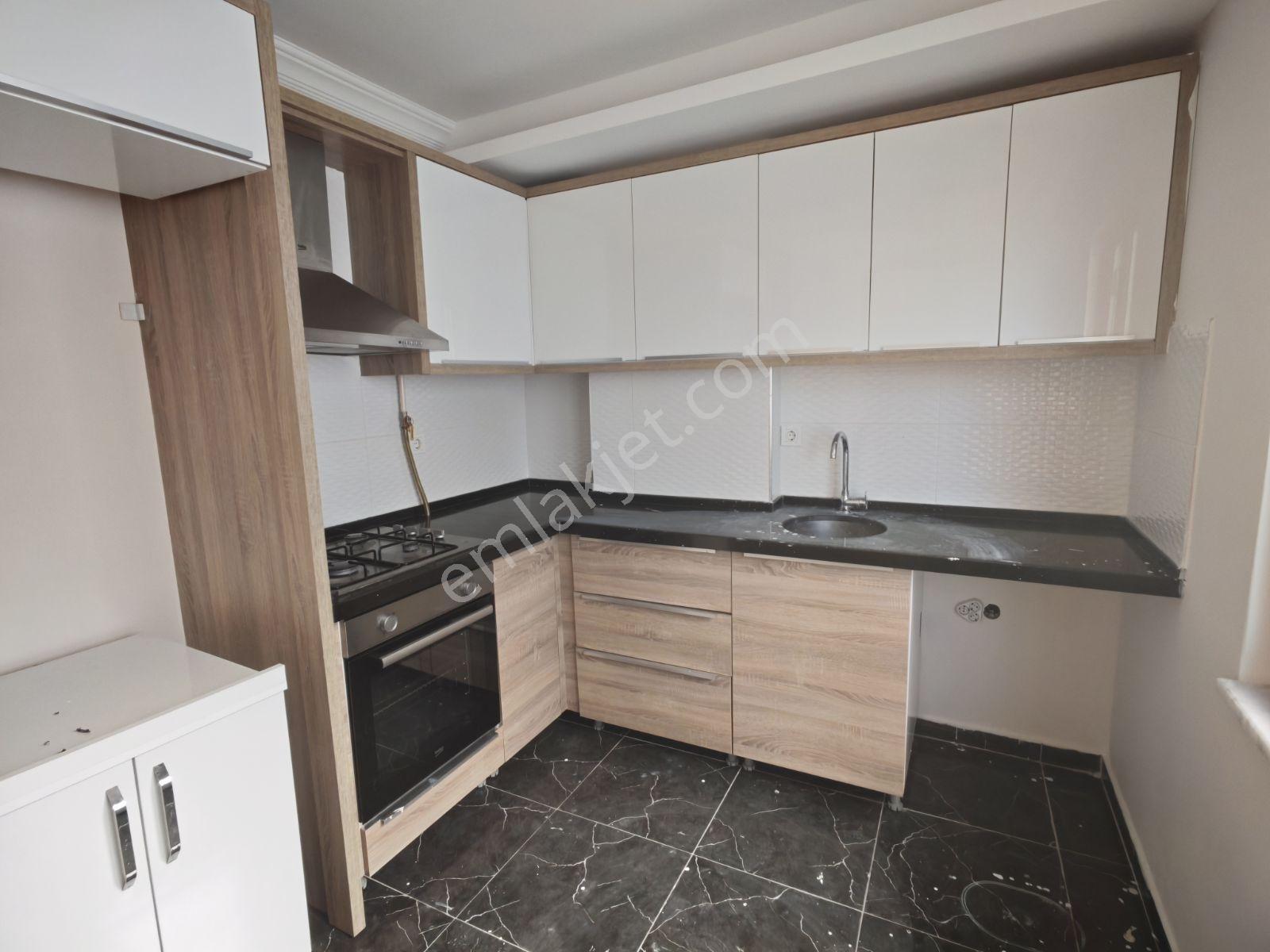 Remax Leon Kızılcıklı ' Da 3+1 Kiralık Daire - Görsel 6