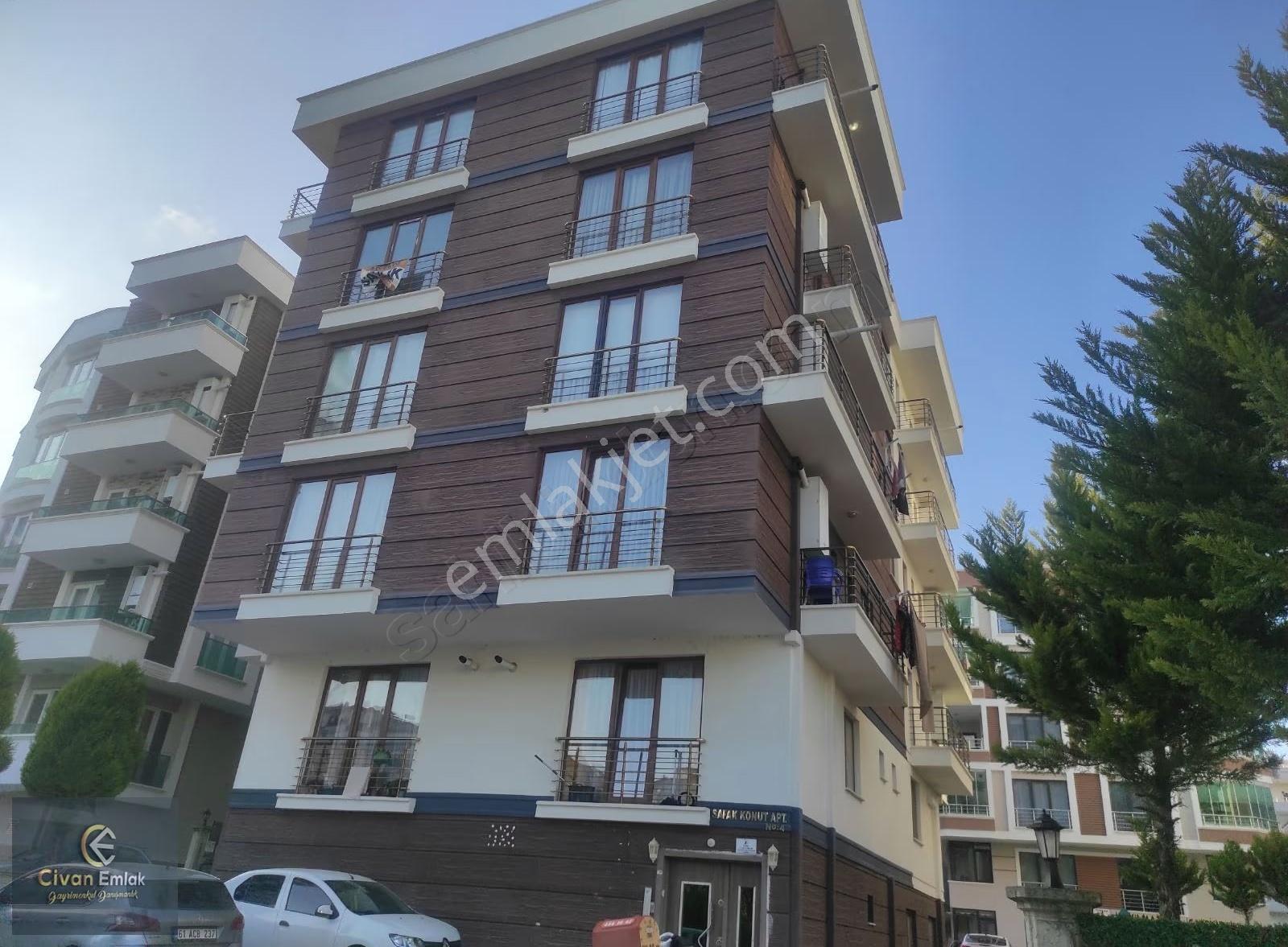 Civandan Kurupelit Tramvay Durağına Cephe Arakat 1+1 - Görsel 19
