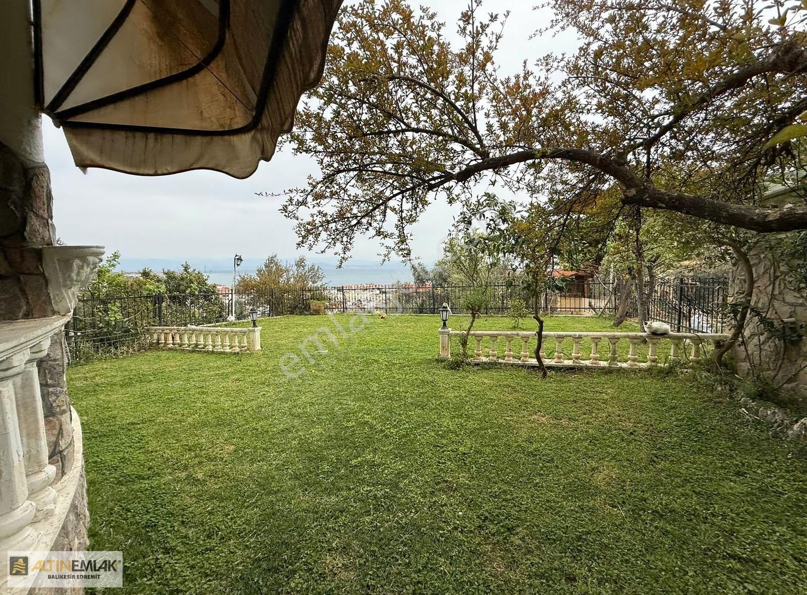 Altınoluk Avcılarda Satılık İkiz Villa Full Deniz Manzaralı - Görsel 12