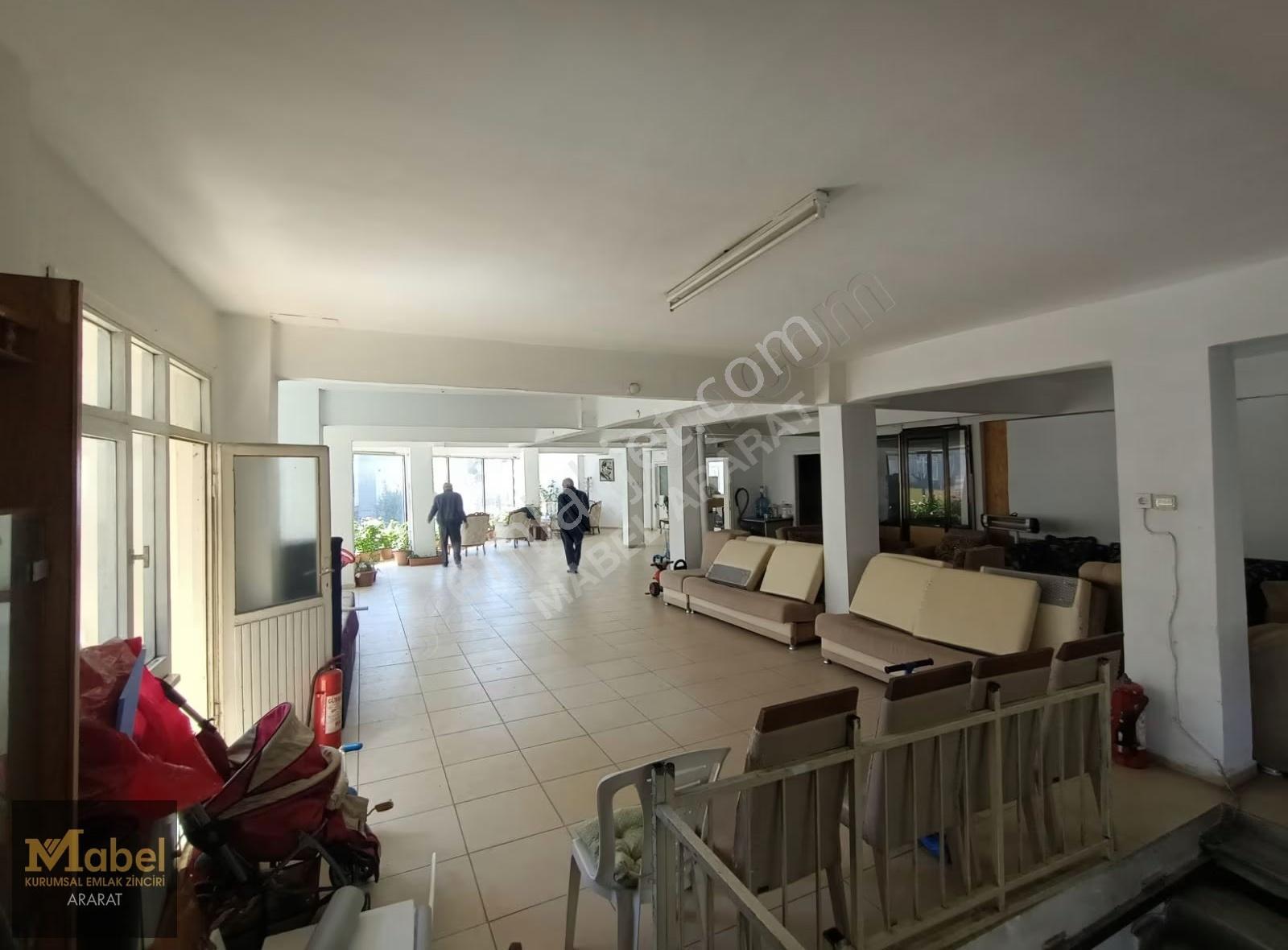 Mabel Araradan Kazım Karabekir Köşe Başı İşlek Kiralık Dükkan - Görsel 2