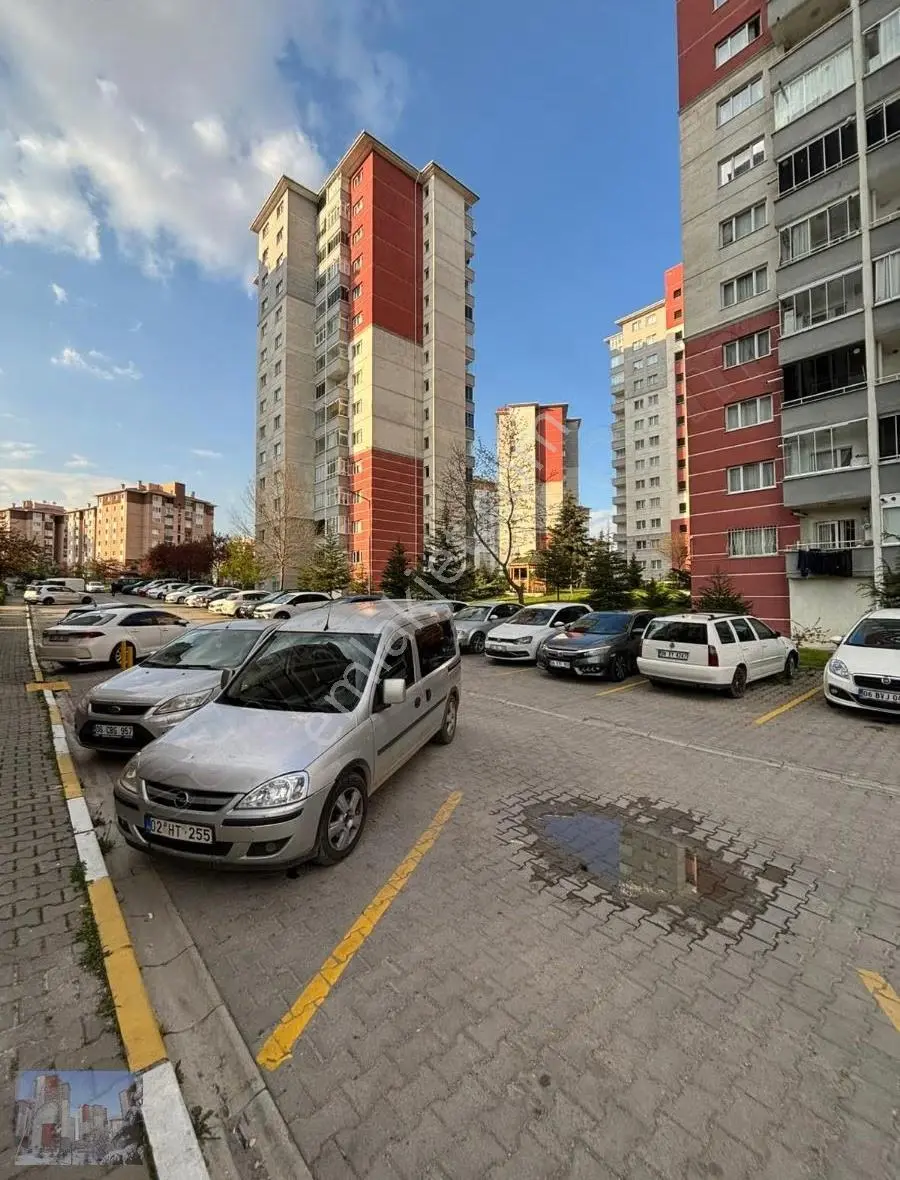 Orkide G Bloklarda 2+1 Boş Satılık Daire