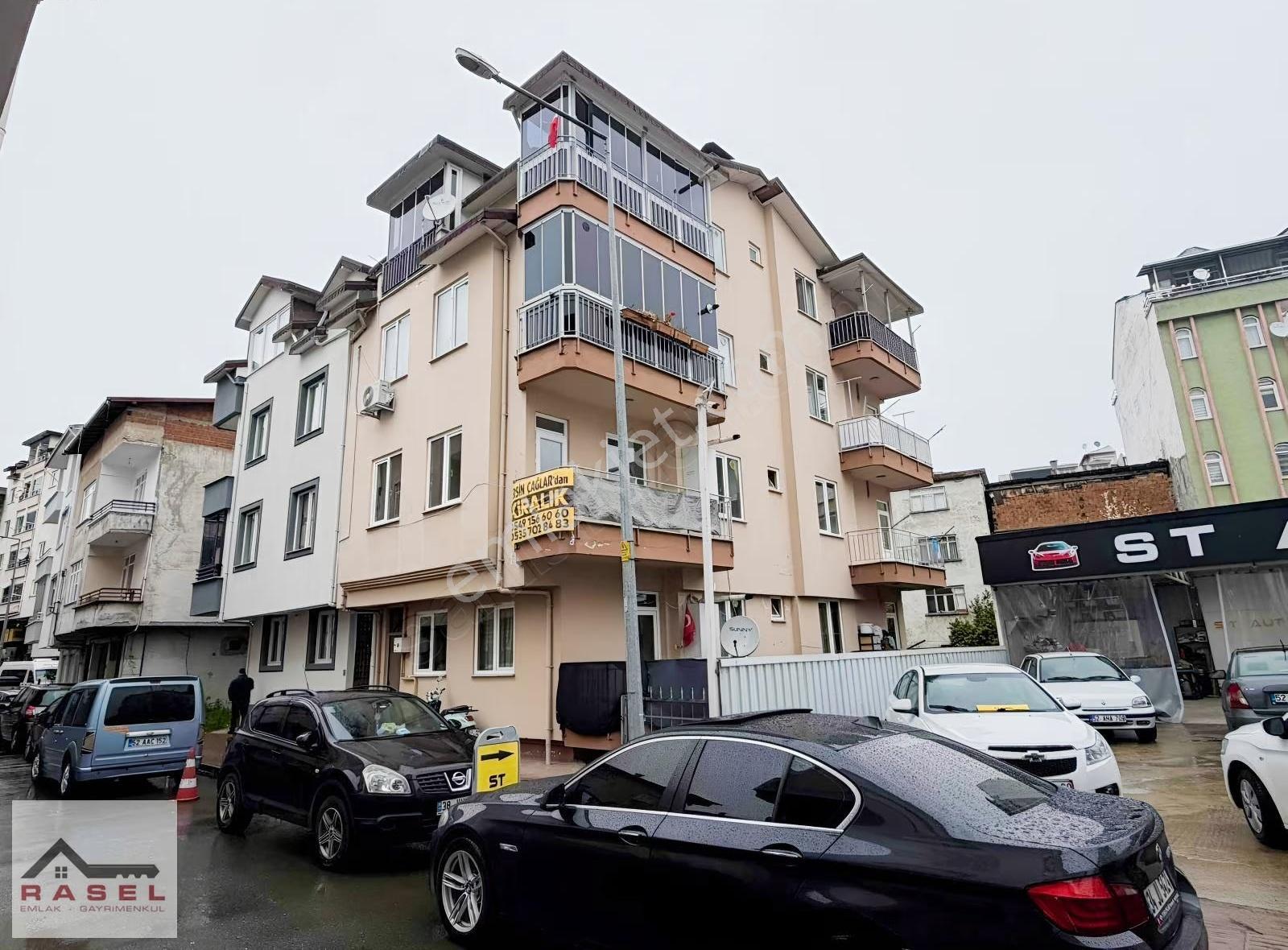 Kiralık Karşıyaka'da 3+1 Daire - Görsel 16