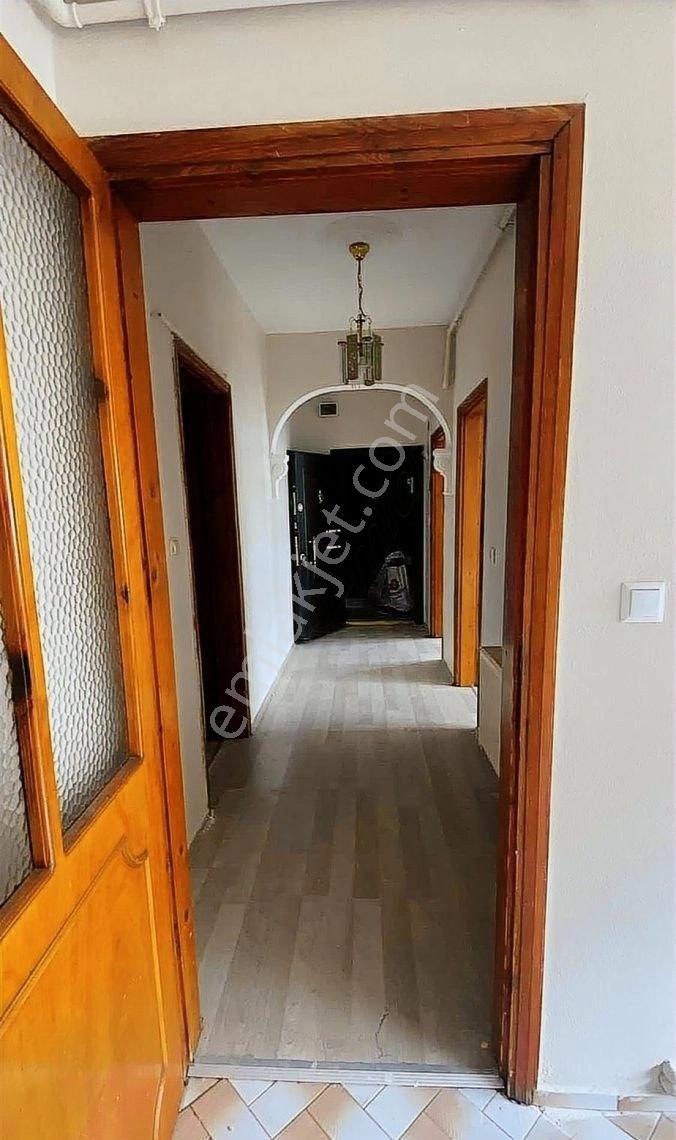 Cadde Üzeri Ara Kat 2+1 Satılık Fırsat Daire - Görsel 7