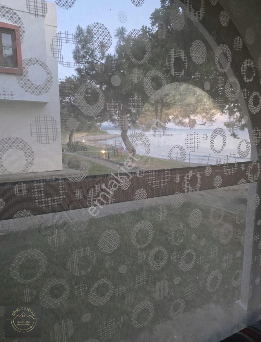 Ezine Tavaklı İskelesinde Denize Sıfır Kiralık Yazlık - Görsel 11