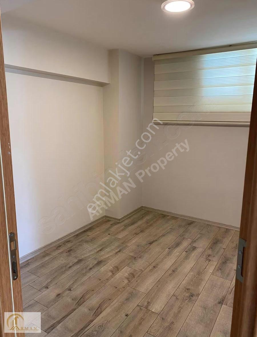 Dikilitaş'ta Yatırımlık 2 Ayrı Daire Tek Tapu Kiracılı Satılık - Görsel 12