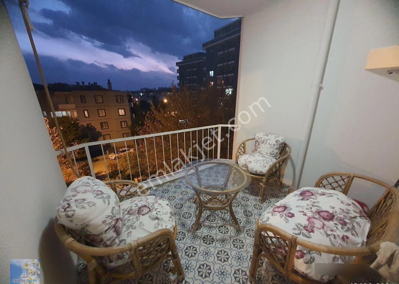 Atşehir Merkezi Konumda Özel Yapım Bakımlı Satılık 3+1 Daire - Görsel 17