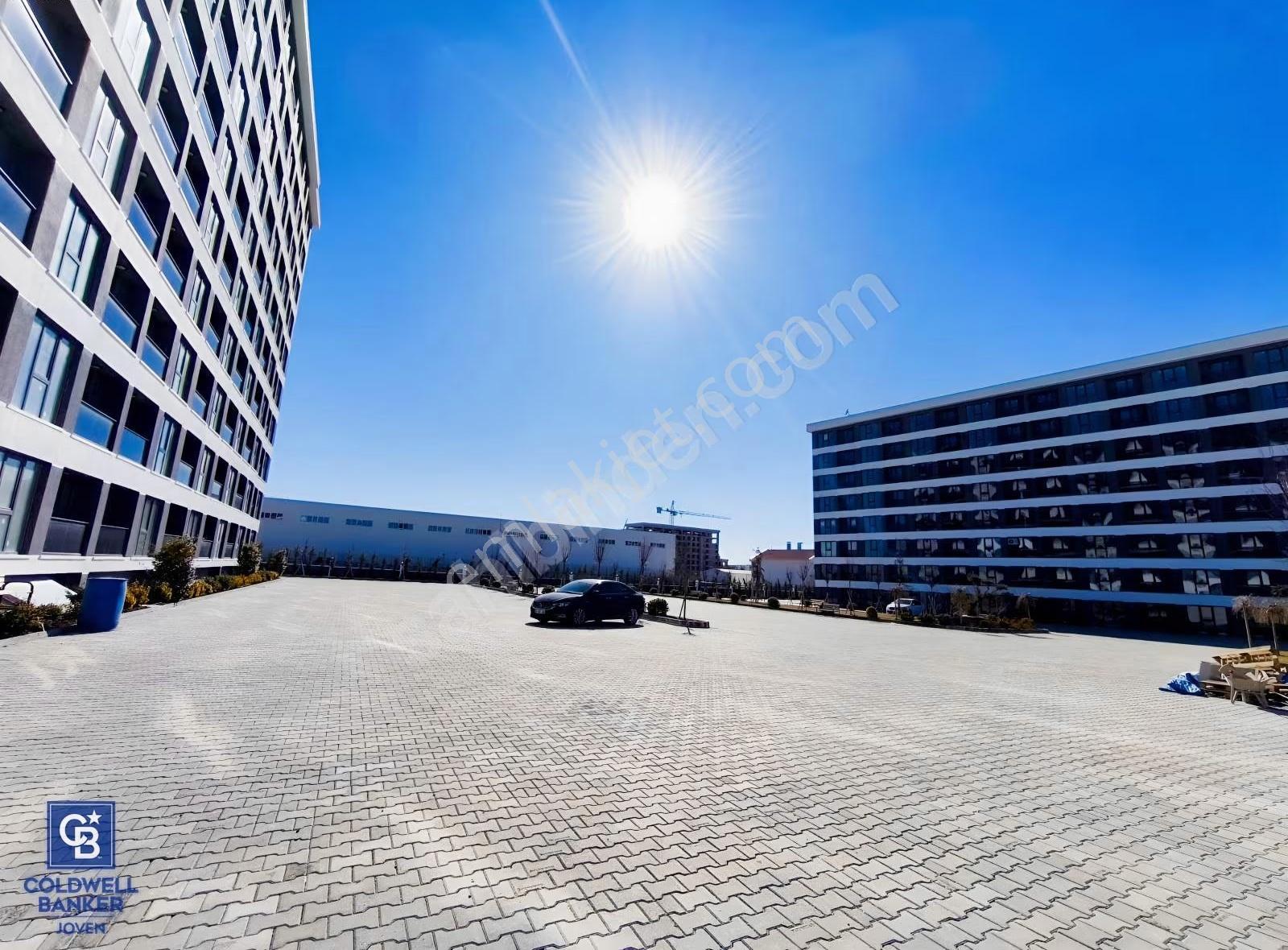 Esenboğa Havaalanı Yakını Eşyalı Satılık 1+1 Daire