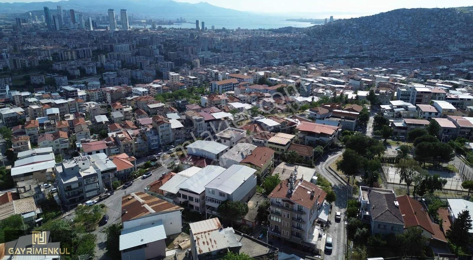 Bornova Atatürk Mah. Merkezi Konumda Bahçeli 3+1 Daire - Görsel 16