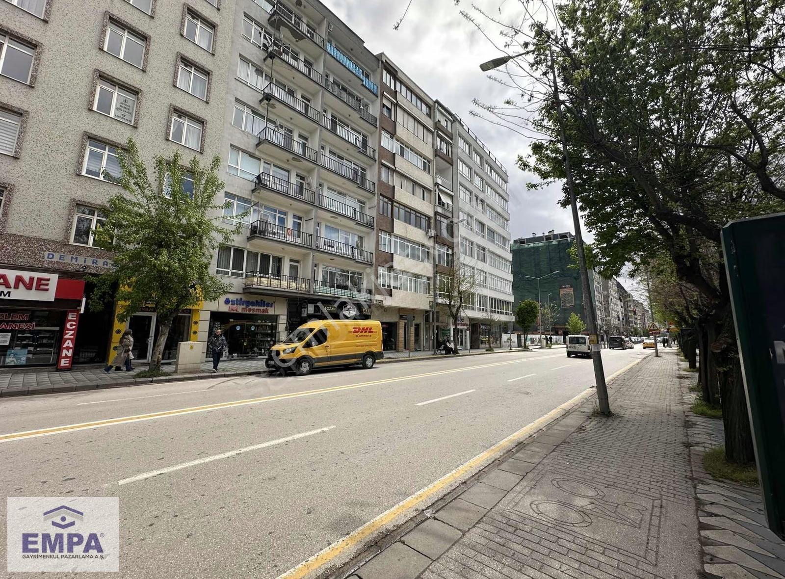 Empa'dan İstiklal Mah. Atatürk Cad. 2+1 Manzarı Kiralık Daire