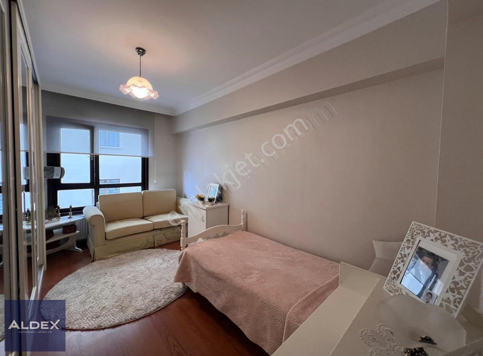 Akpınar Mah 3+1 Ara Katta Asansörlü 130m2 Satılık Fırsat Daire - Görsel 14