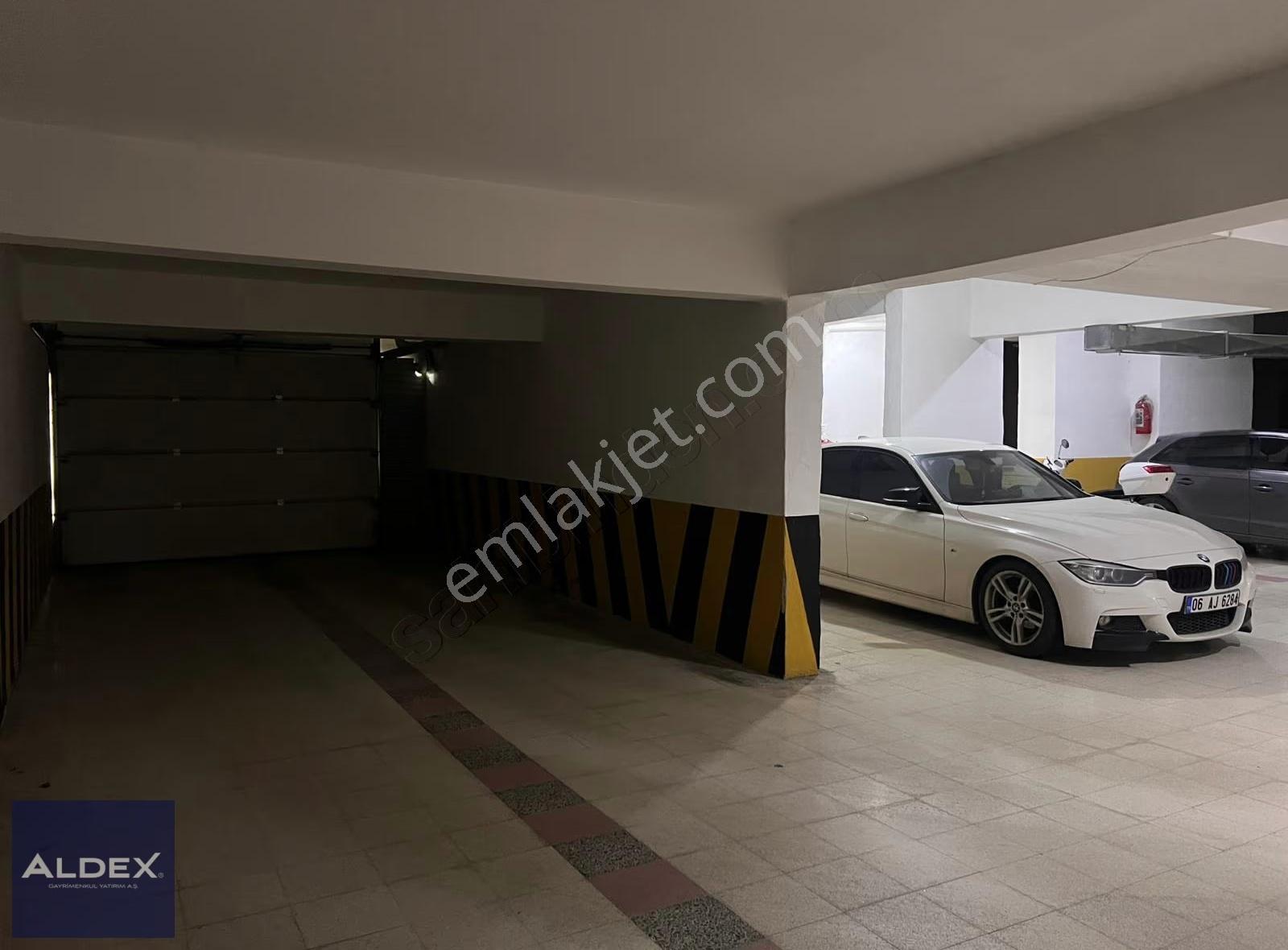 Akpınar Mah 3+1 Ara Katta Asansörlü 130m2 Satılık Fırsat Daire - Görsel 23