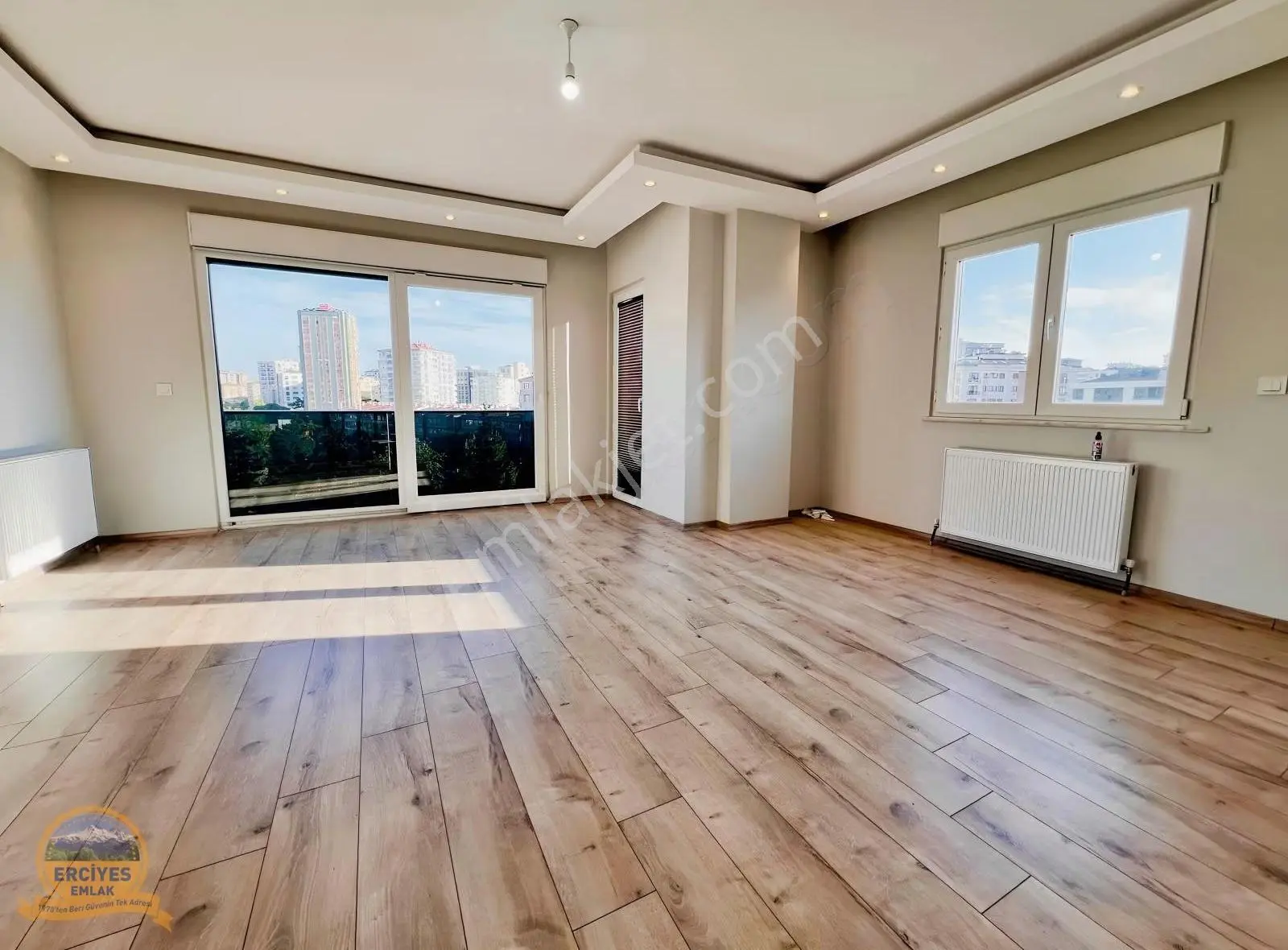 Erciyes'den Sahrayiceditde Yeni Bina 3+1 Çift Balkonlu 130 M² - Görsel 5