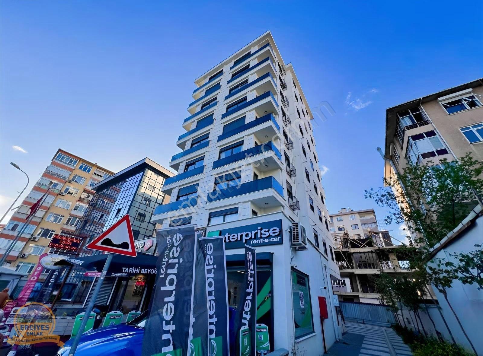 Erciyes'den Sahrayiceditde Yeni Bina 3+1 Çift Balkonlu 130 M²