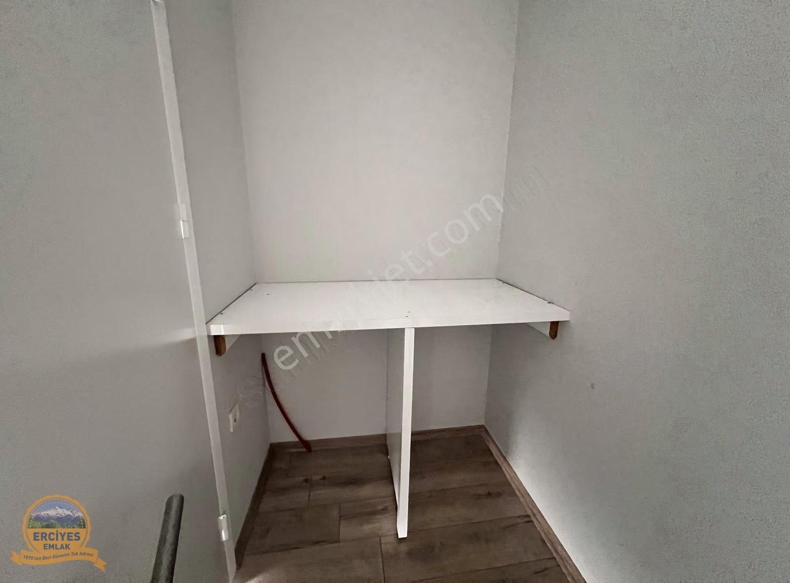 Erciyes'den Sahrayiceditde Yeni Bina 3+1 Çift Balkonlu 130 M² - Görsel 25
