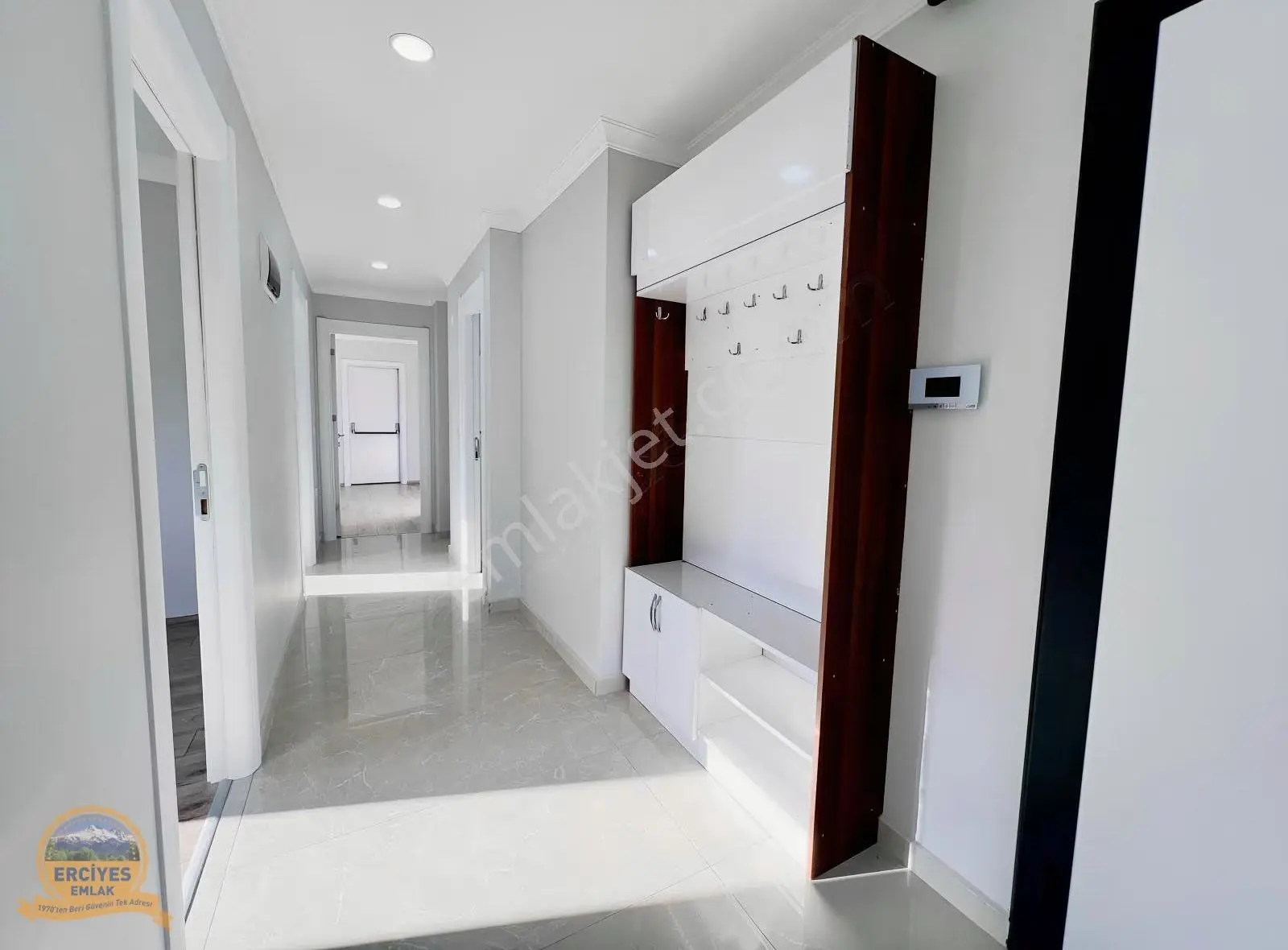 Erciyes'den Sahrayiceditde Yeni Bina 3+1 Çift Balkonlu 130 M² - Görsel 4