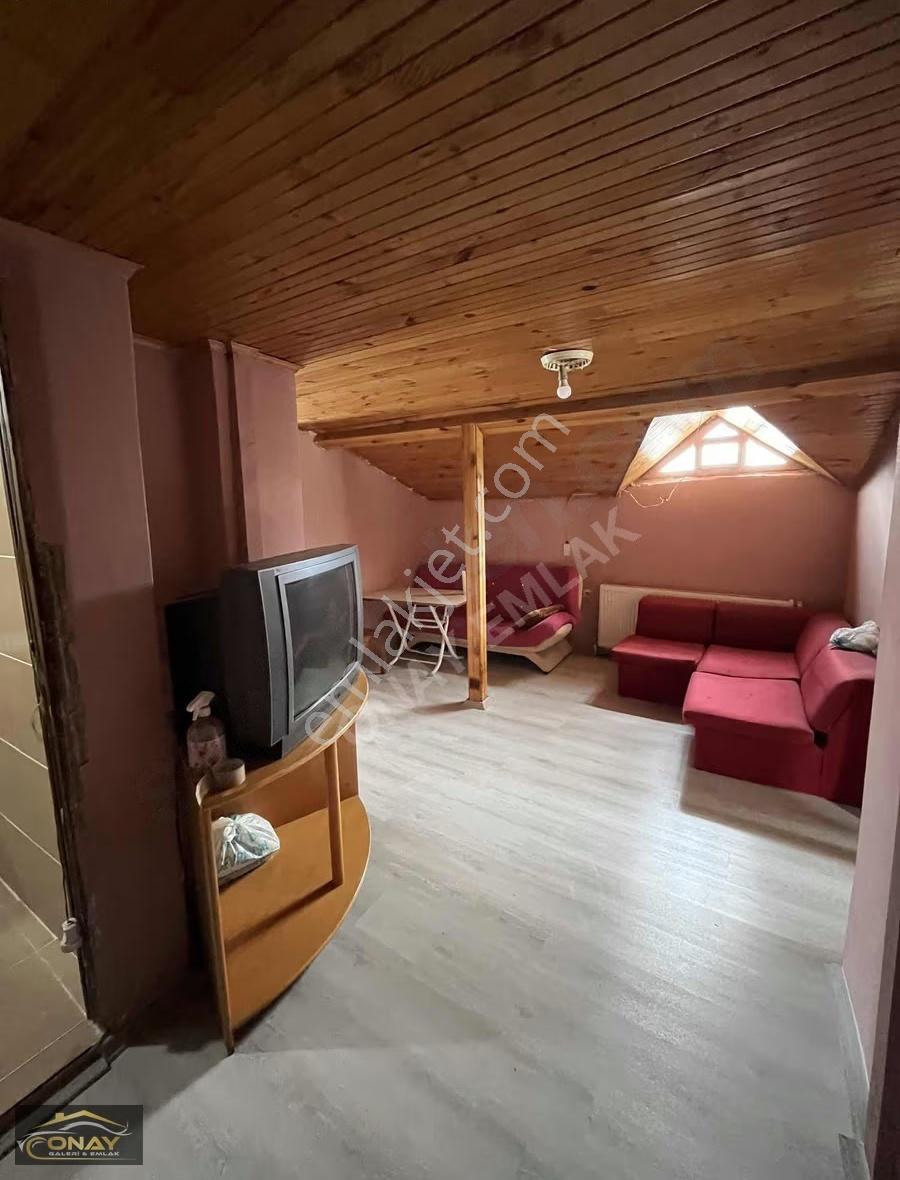 Onay Emlak'tan 2+0 Eşyalı Kiralık Üniversite Altında - Görsel 18