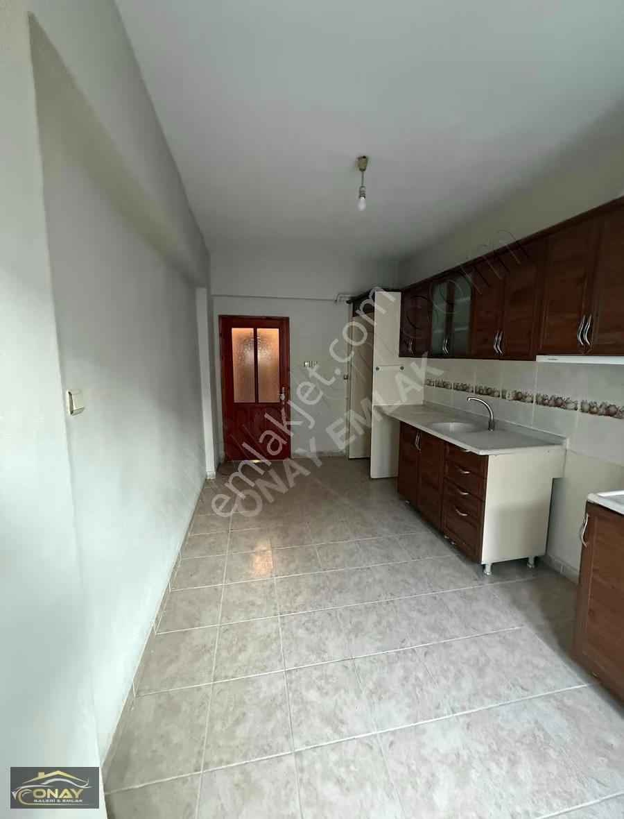 Onay Emlak' Tan Kiralık 3+1 Ara Kat Daire Merkezi Konum - Görsel 10