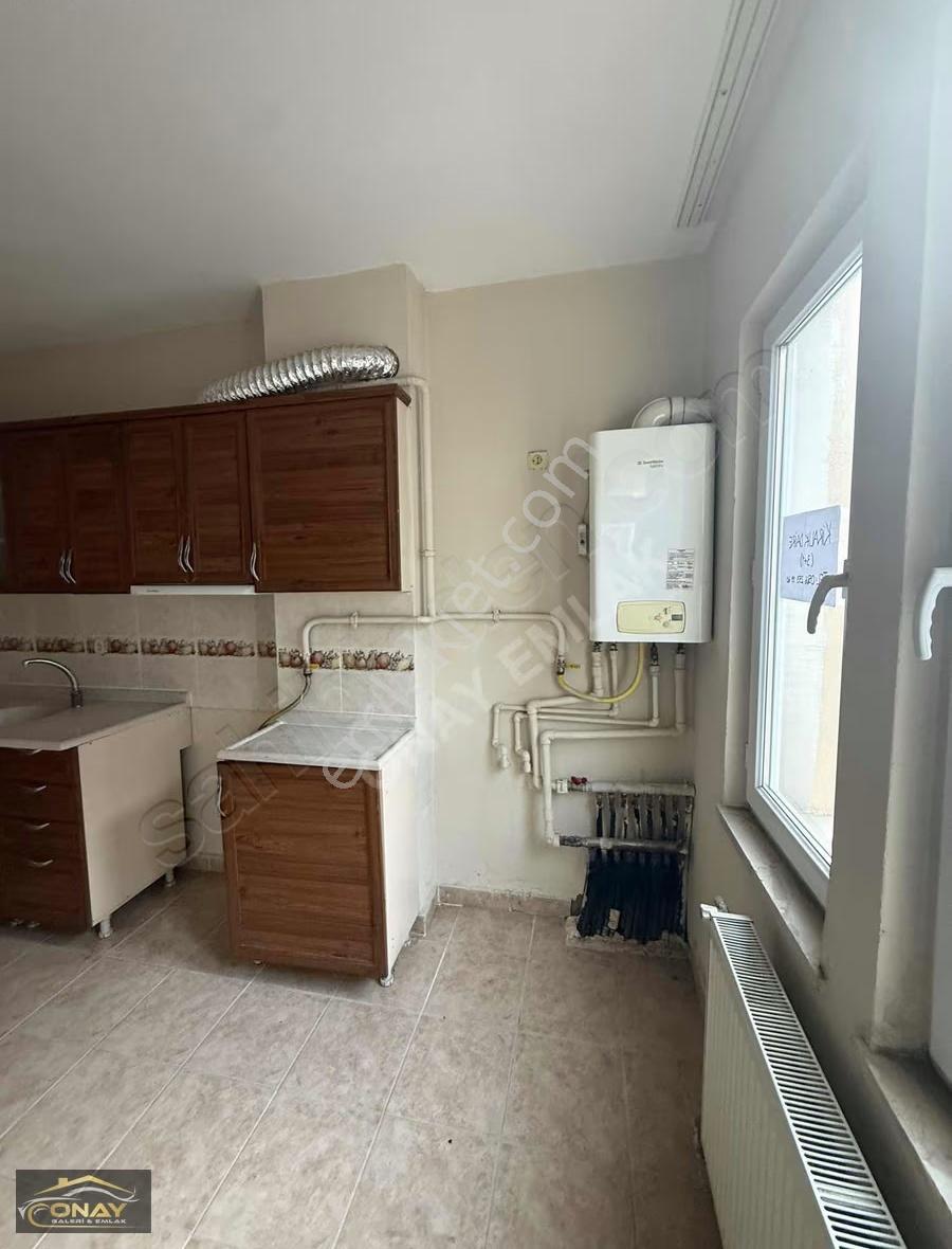 Onay Emlak' Tan Kiralık 3+1 Ara Kat Daire Merkezi Konum - Görsel 27