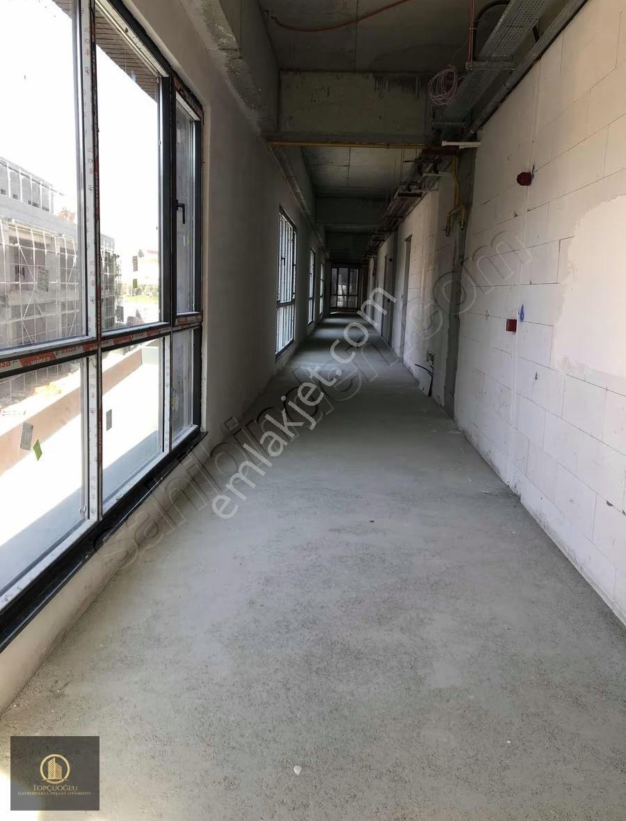 Acı Badem Özdilek Bölgesinde Kiralık Dükkan - Görsel 17