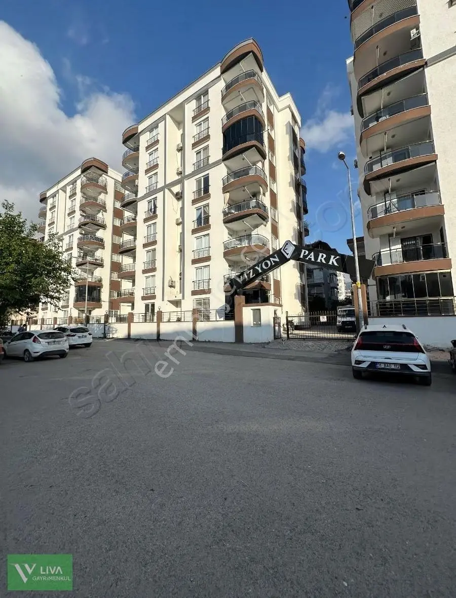 Vizyonpark Sitesinde Satılık 3+1 Doğalgazlı Daire