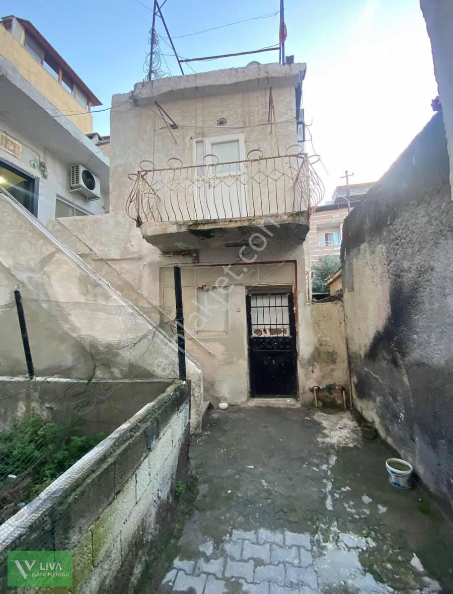 İskenderun Merkezde Müstakil 2 Katlı Ev - Görsel 13