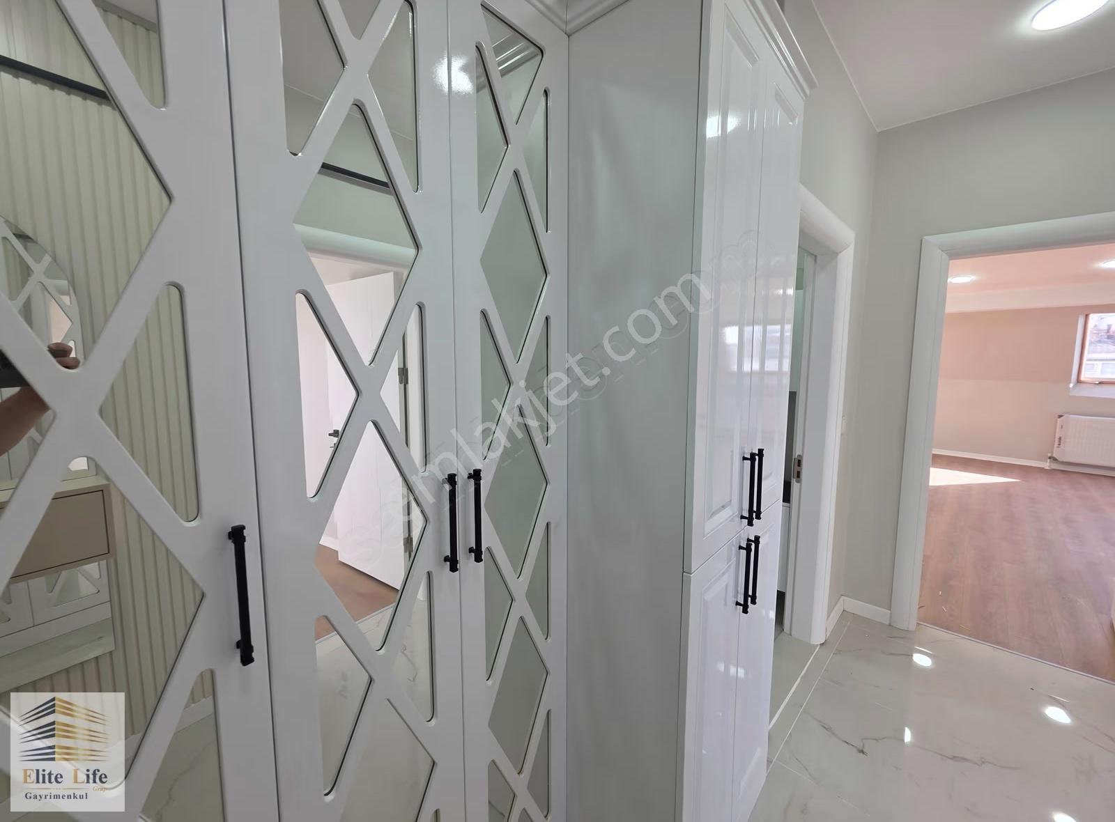 Geniş Teraslı 5+2 Dubleks Daire | 270 M2 | Bağımsız Girişli - Görsel 3
