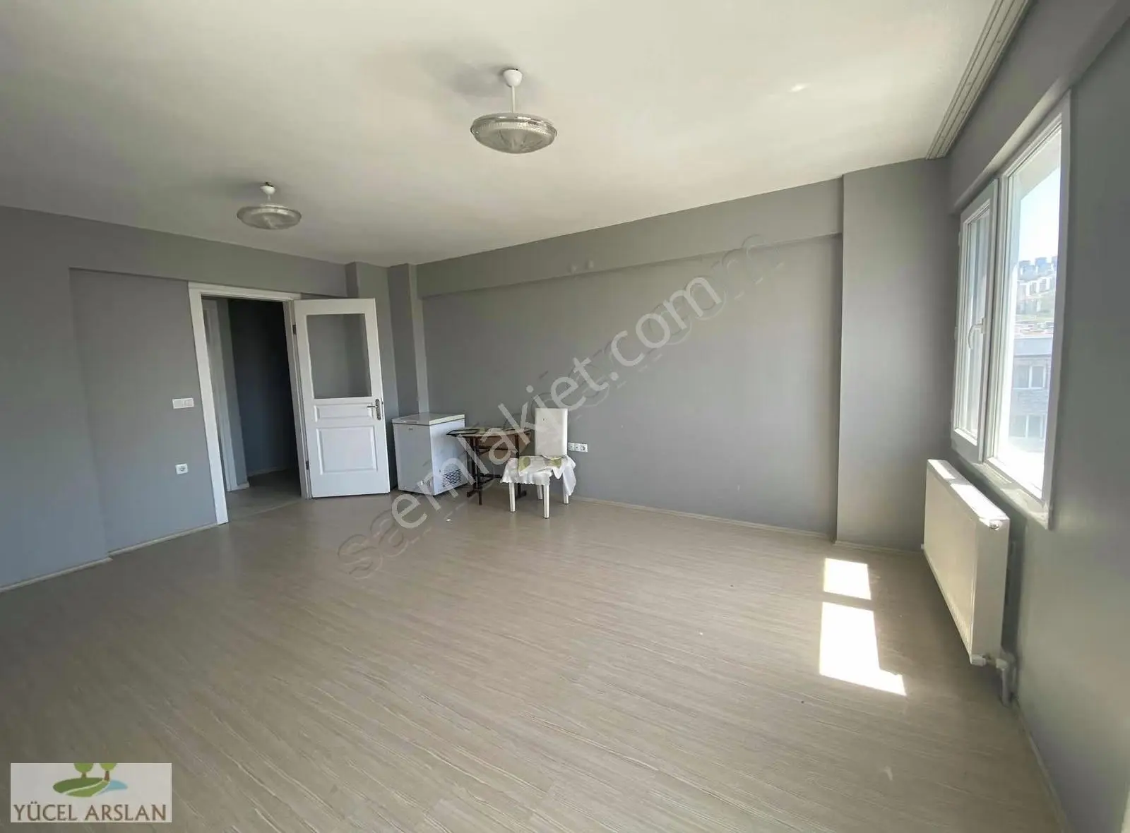 Çiğli İnönü Mah. Site İçinde Satılık 3+1 D.gazlı Asansörlü Daire