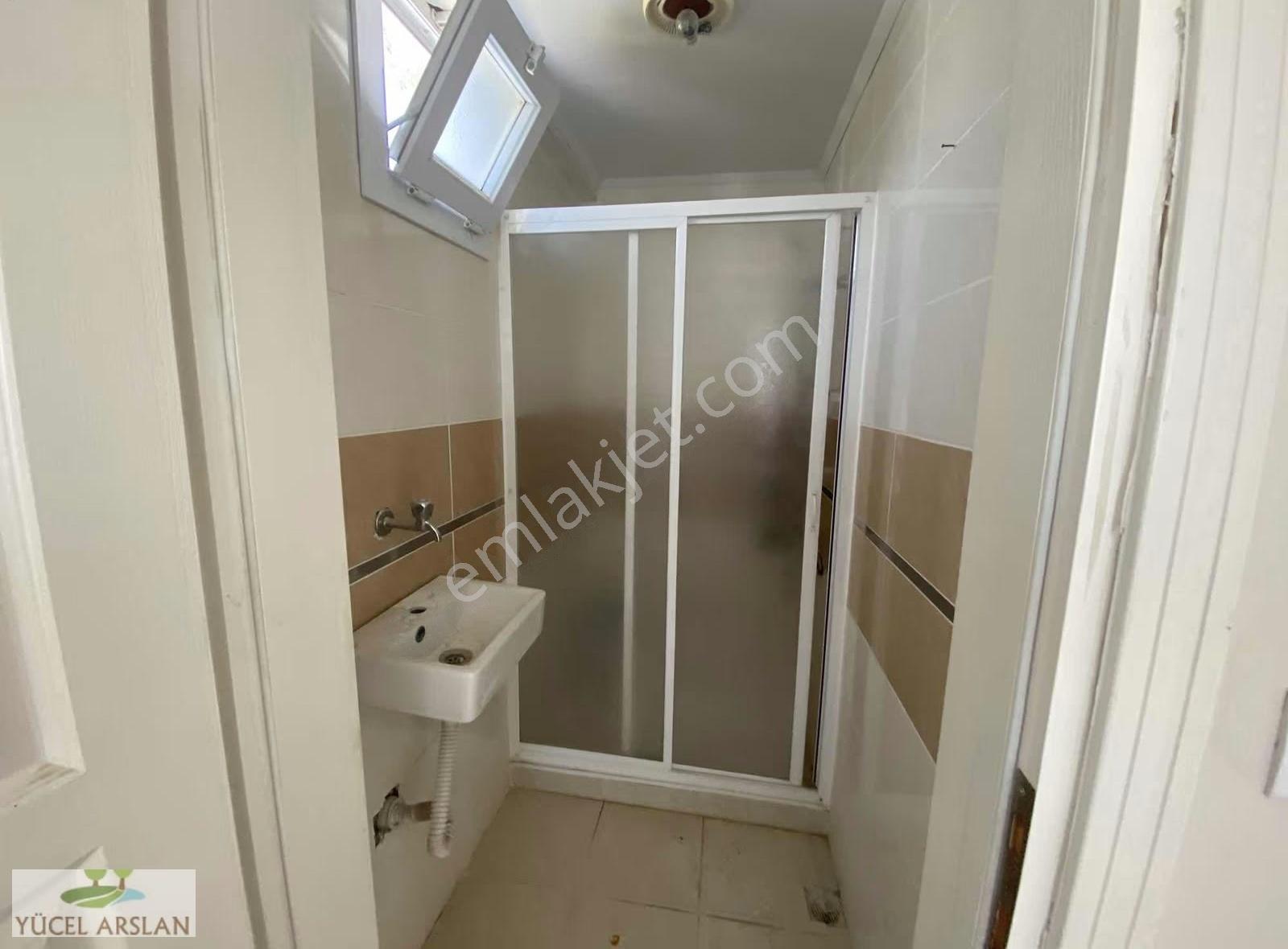 Çiğli İnönü Mah. Site İçinde Satılık 3+1 D.gazlı Asansörlü Daire - Görsel 6