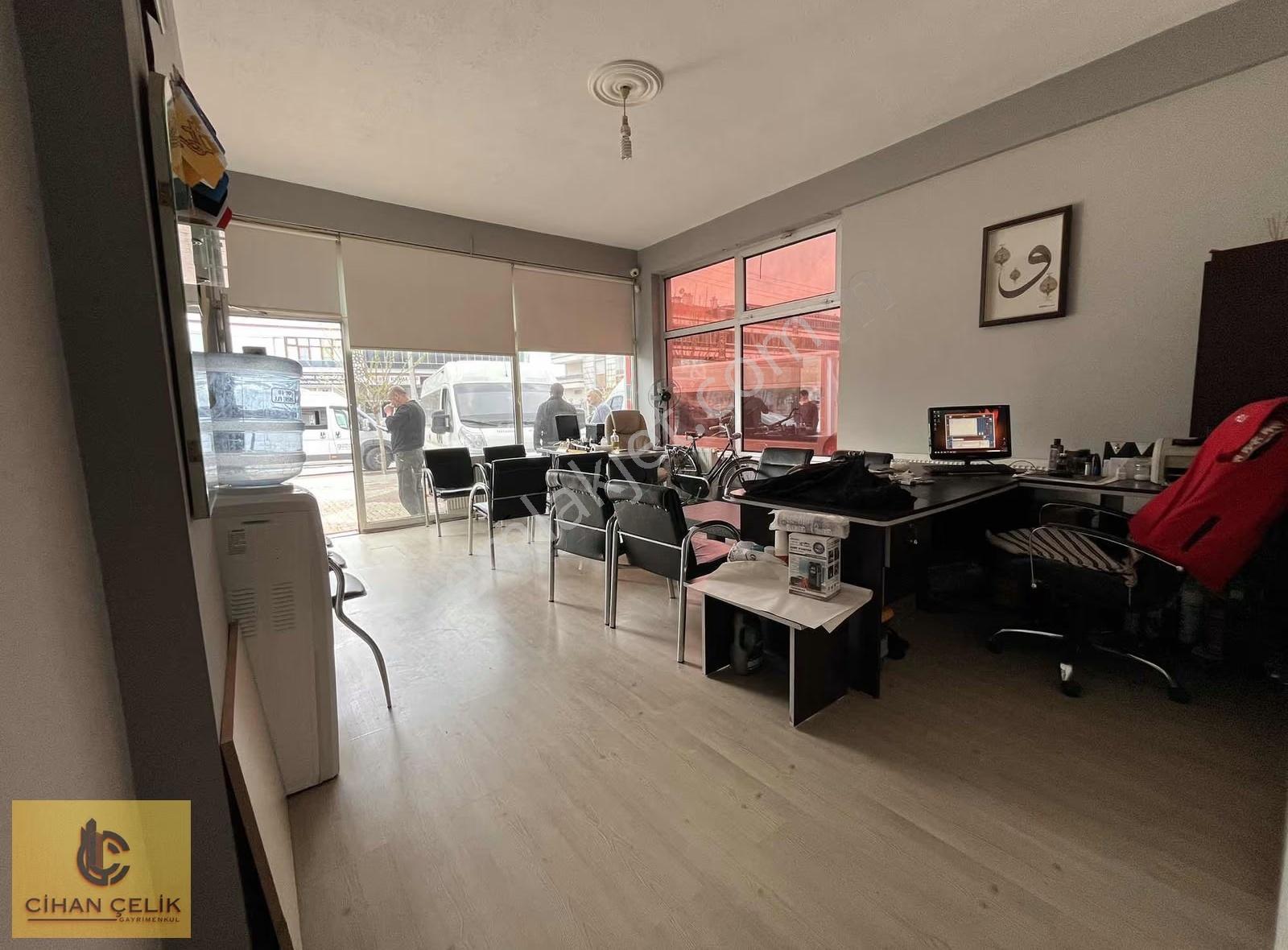 Edıpoğlu Caddesinde Yatırımlık Dükkan Ofis - Görsel 14