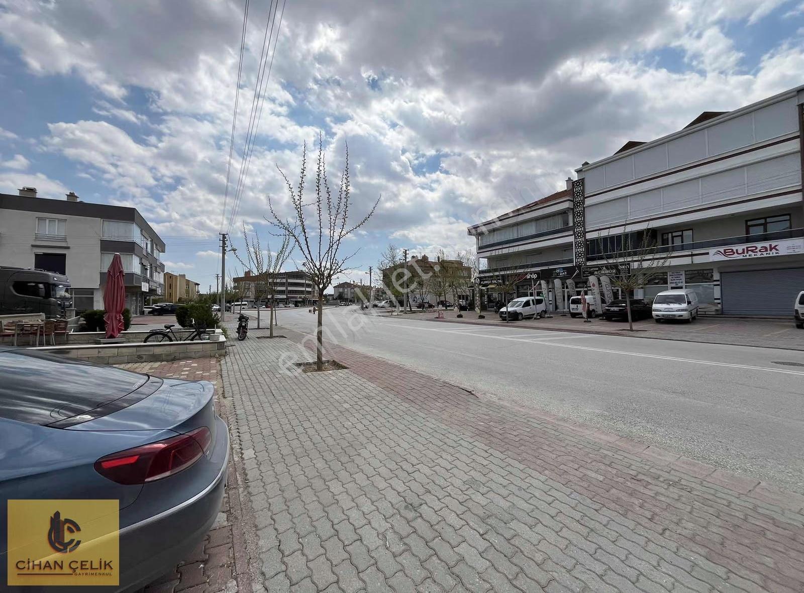 Edıpoğlu Caddesinde Yatırımlık Dükkan Ofis - Görsel 4