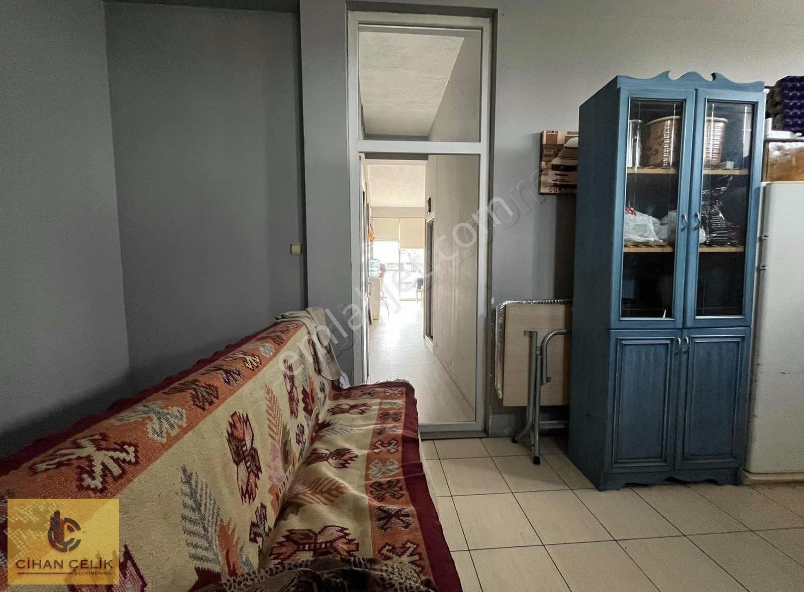 Edıpoğlu Caddesinde Yatırımlık Dükkan Ofis - Görsel 9