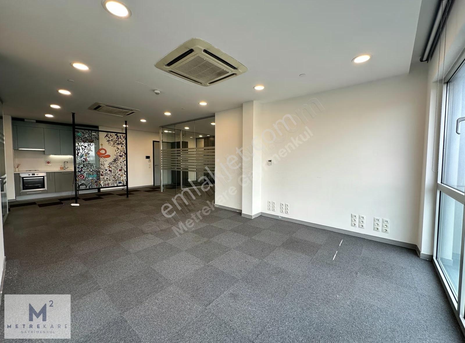 Maslak 1453 3 Odalı Cam Bölmeli Kiralık Ofis Aylık Ödeme İmkanı - Görsel 10