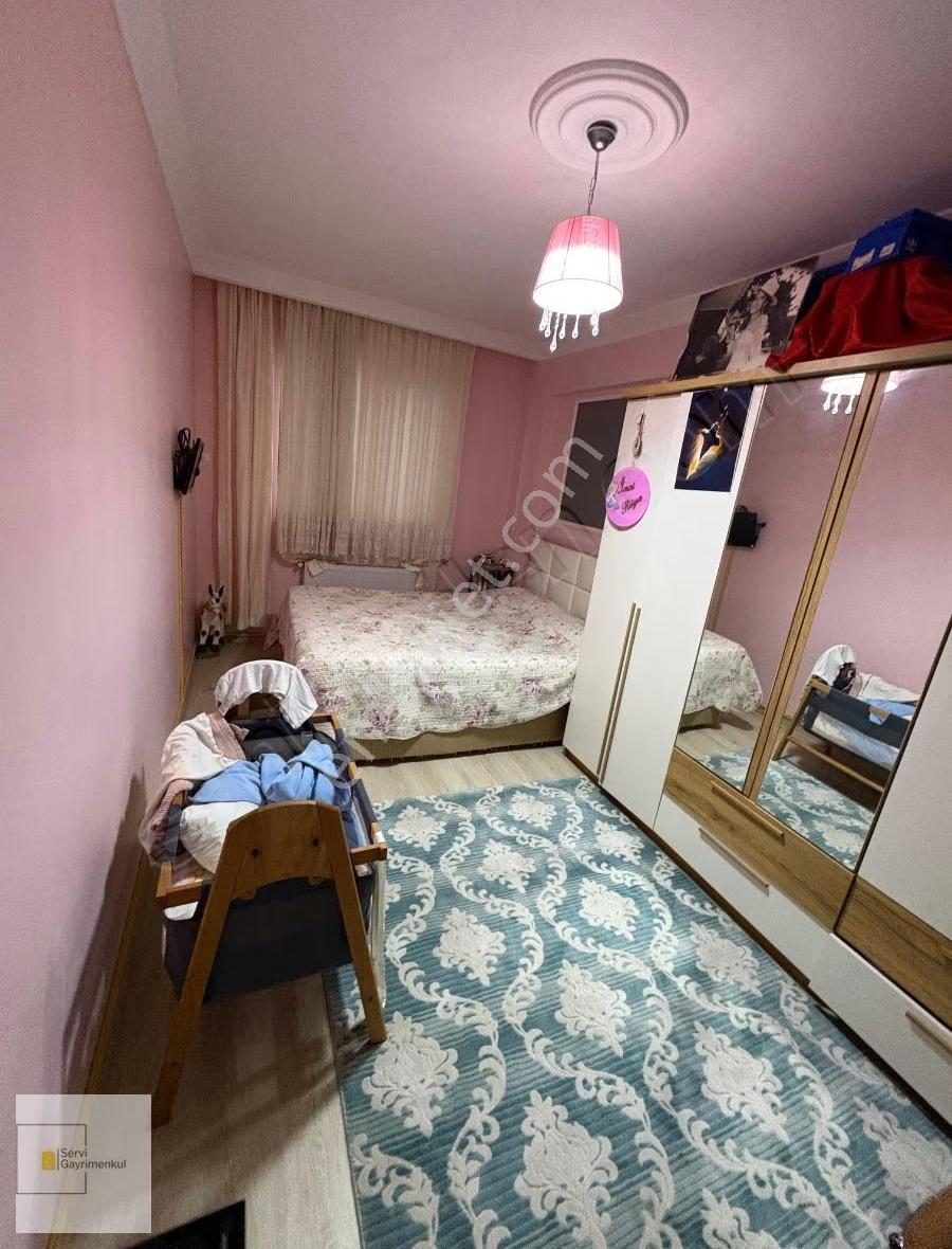 Bahçelievler Şirinevler'de 2+1 80 M2 Daire - Görsel 2
