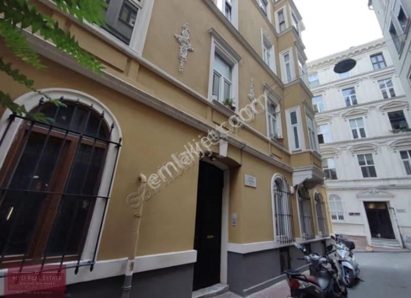 Myd Galata 2+1 Kiralık Giriş Kat Ofis - Görsel 3