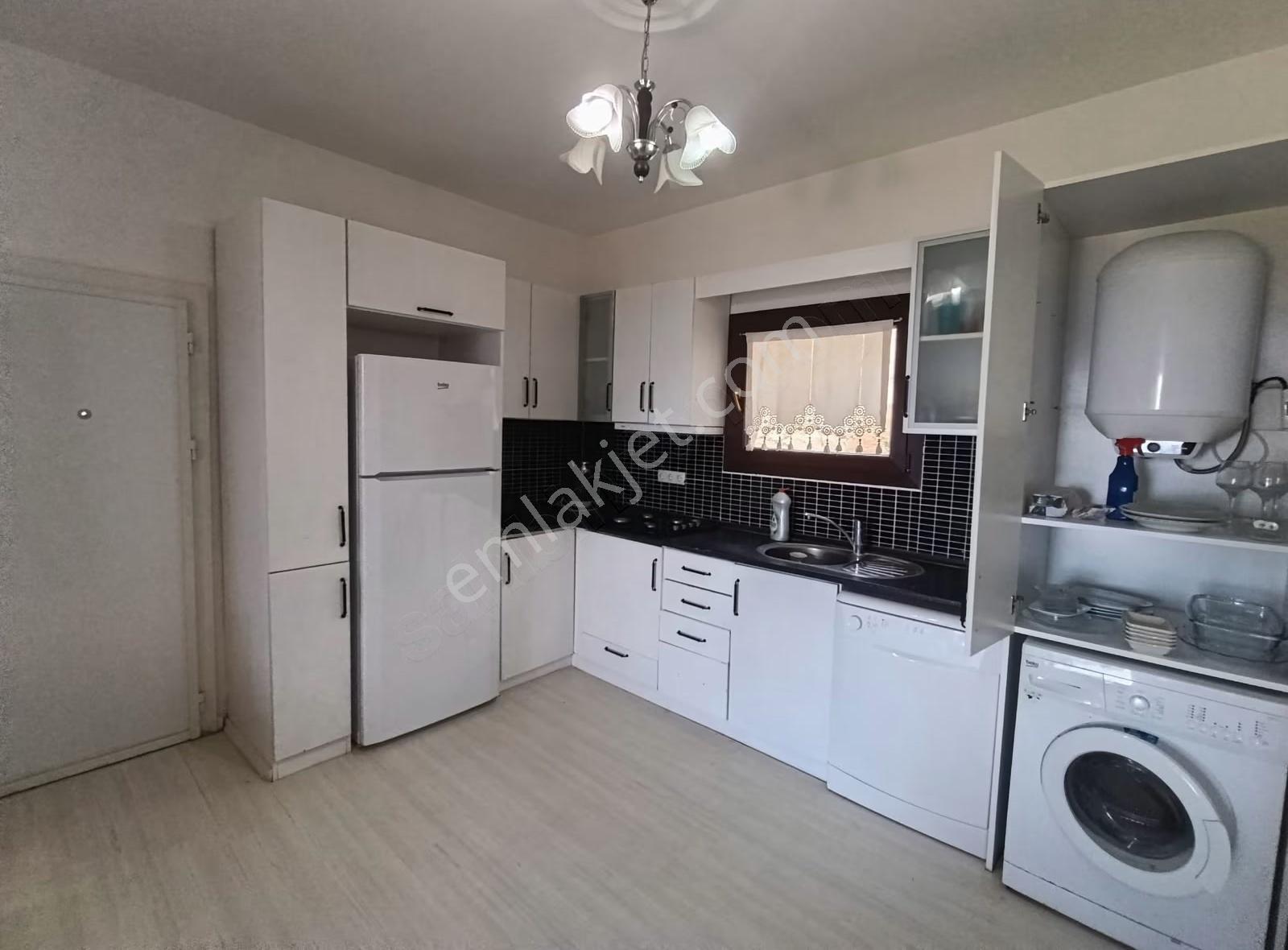 Gümüşlükte Kesintisiz Deniz Manzaralı,geniş Bahçeli 2+1 Kiralık - Görsel 10