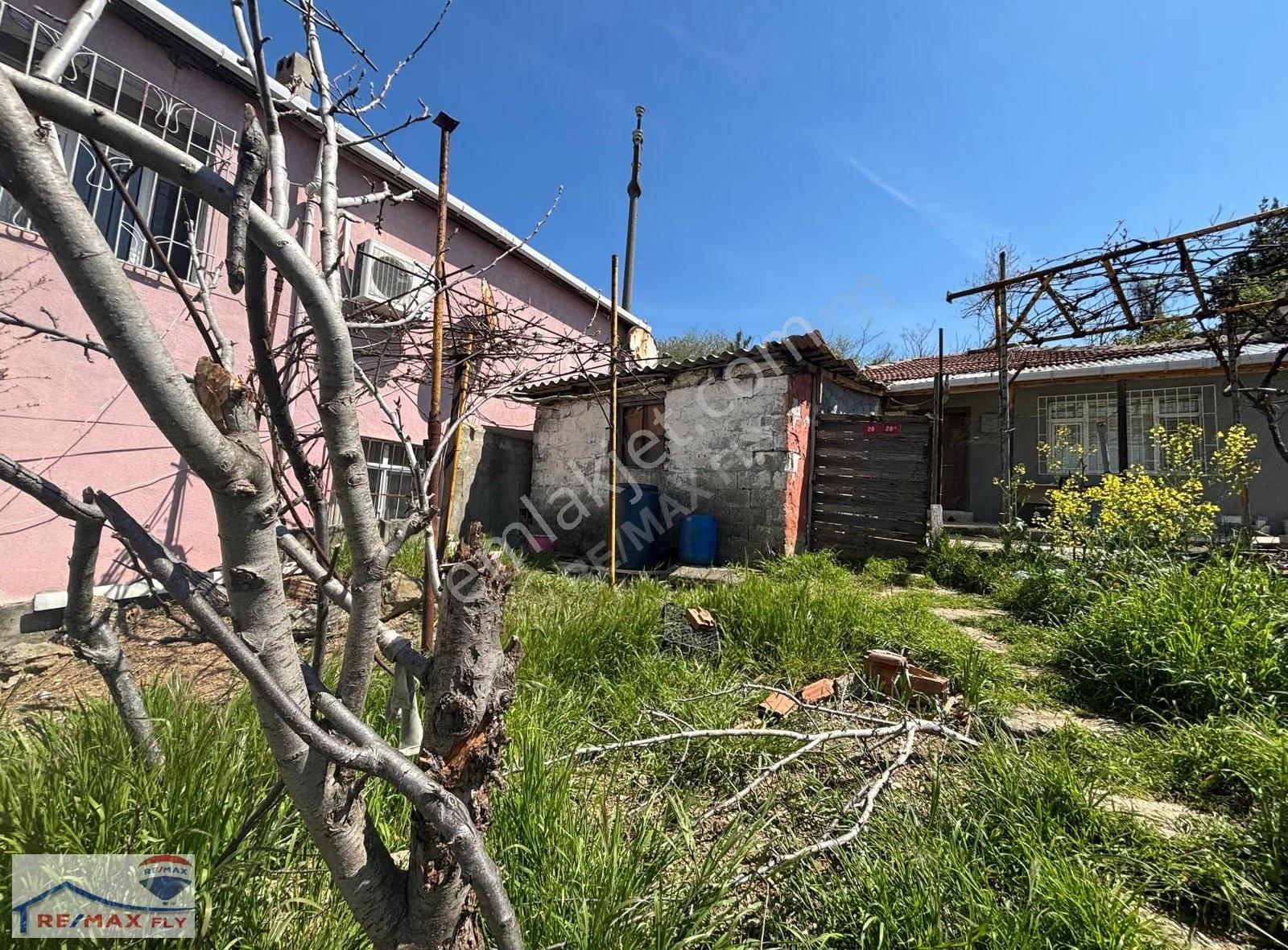 Sarıyer Tabya Sokakda Orman Manzaralı Müstakil Arsa - Görsel 8