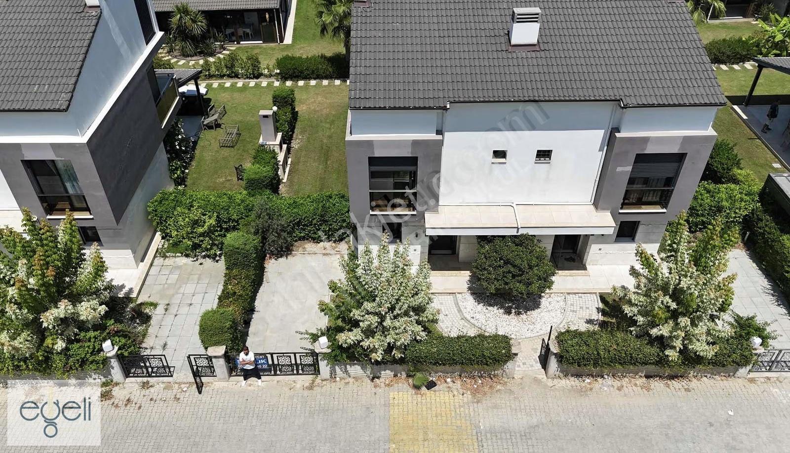 Denize 500m Mesafede Güvenlikli 4+1 Yazlık Villa - Görsel 8