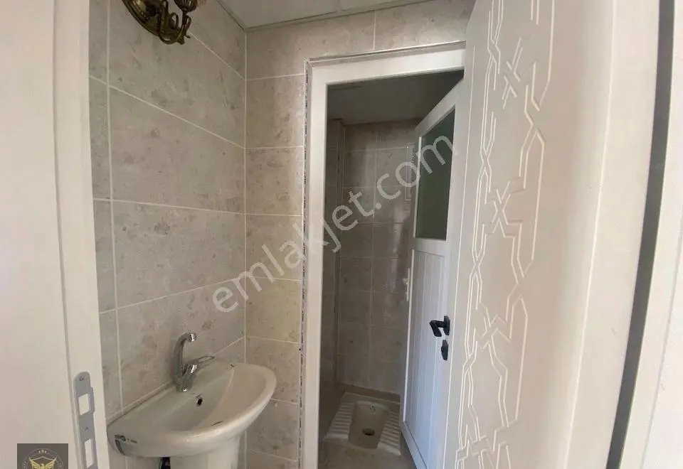 Beylikdüzü Aile Oturuma Uygun İskanlı 2+1 Lüx Dairemiz - Görsel 2