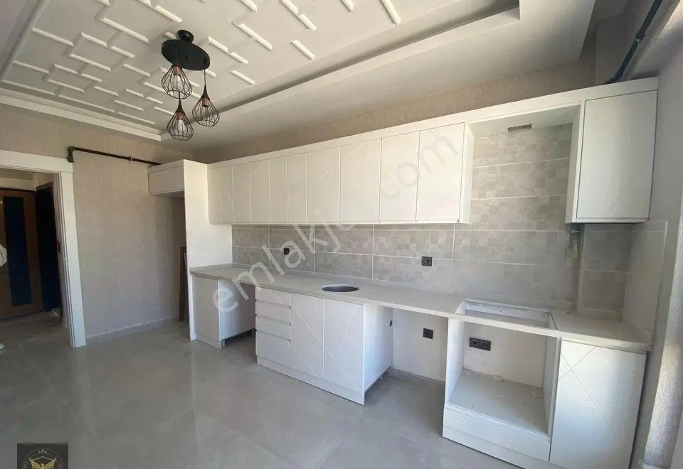 Beylikdüzü Aile Oturuma Uygun İskanlı 2+1 Lüx Dairemiz
