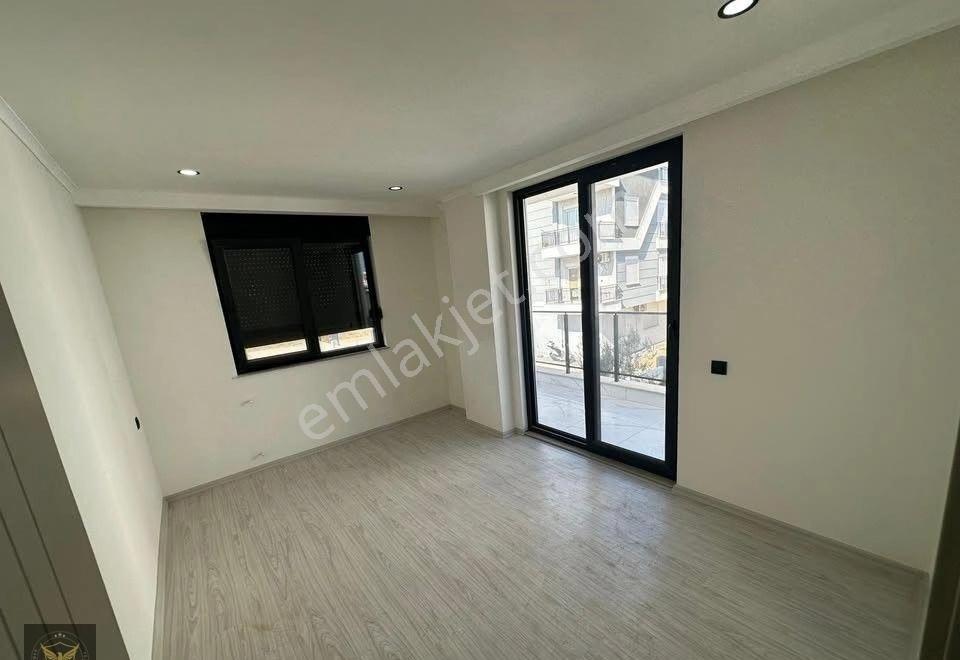 Beylikdüzü Yakuplu Mh.hasırcılar Arkası Kullanışlı 3+1 Dairemiz - Görsel 7