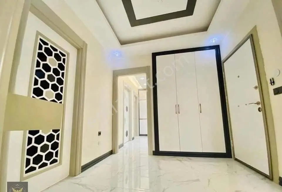 Beylikdüzü'nün İncisi Sizlerle Şık Tasarımlı 2+1 Lüx Dairemiz... - Görsel 2