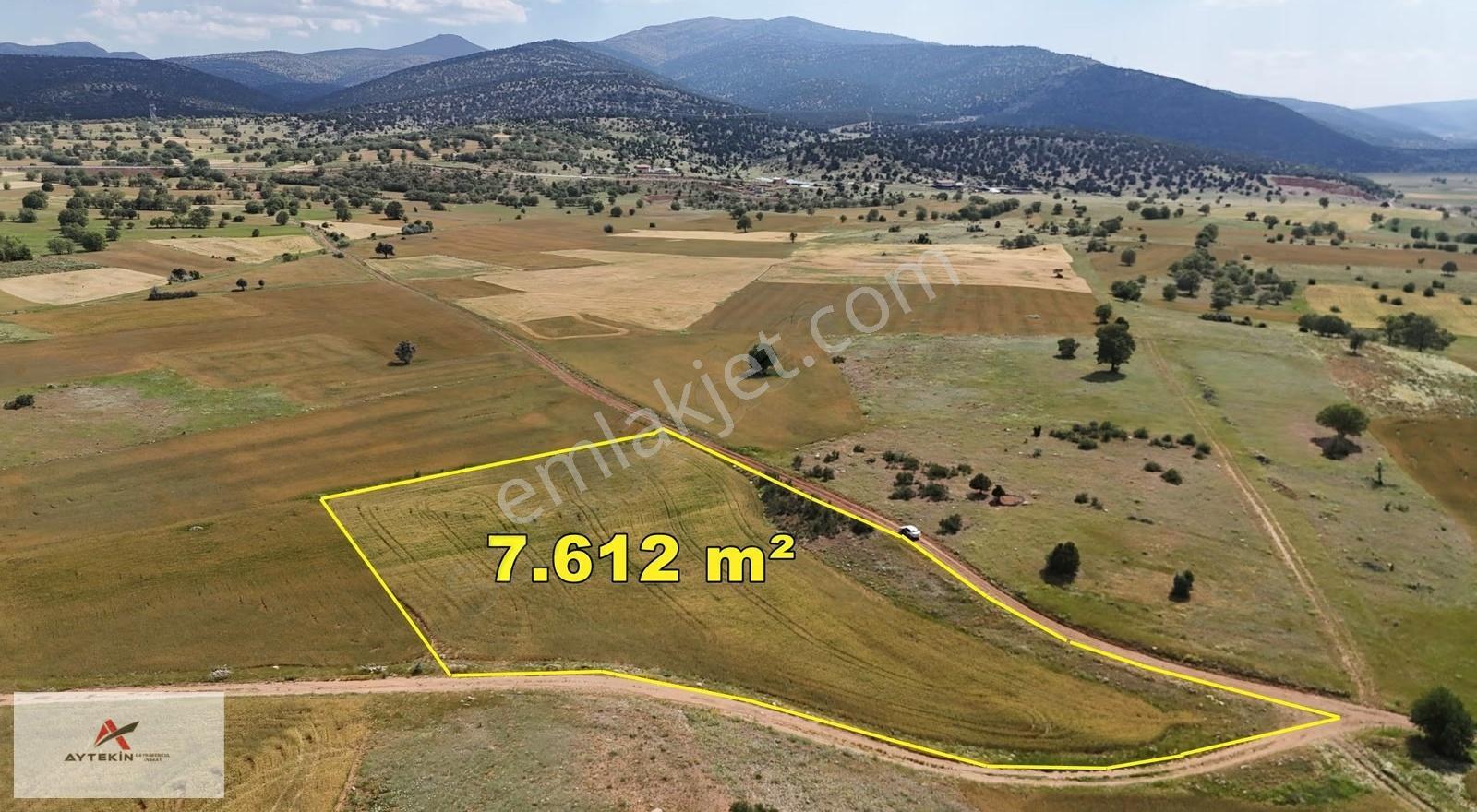 Akören Tülce Mahallesinde 7.612 M² Müstakil Tapulu Arazi - Görsel 4