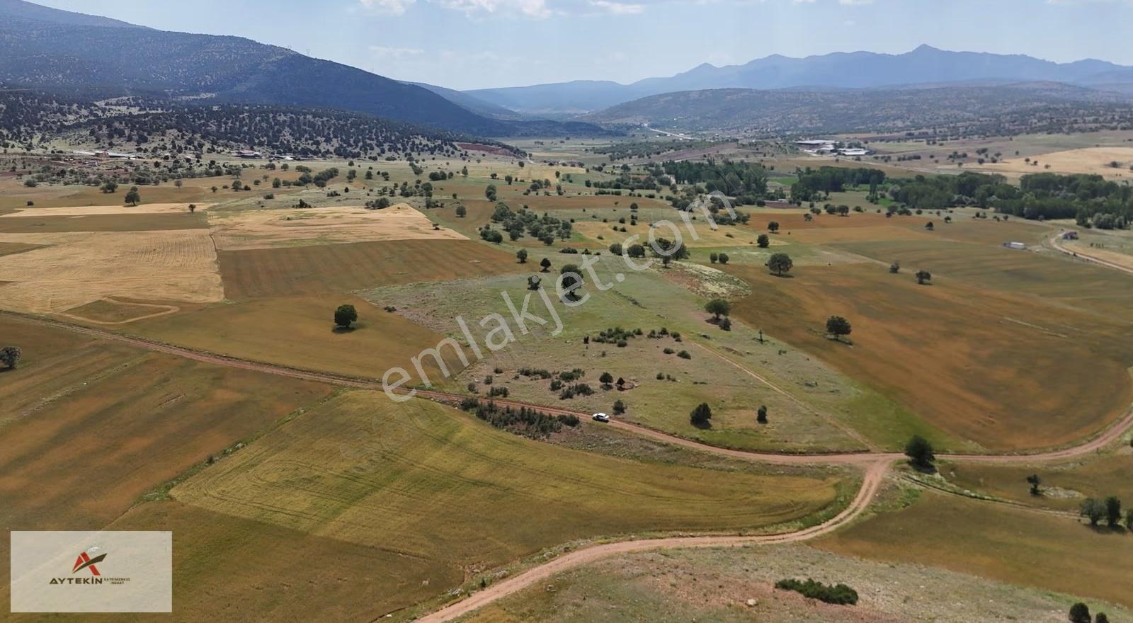 Akören Tülce Mahallesinde 7.612 M² Müstakil Tapulu Arazi - Görsel 6