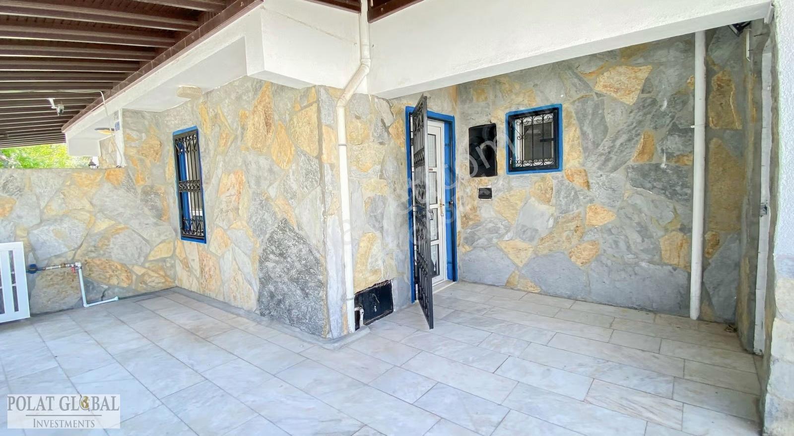 Oba Sitesinde Eşsiz Deniz Manzaralı 2+1 Villa - Görsel 12