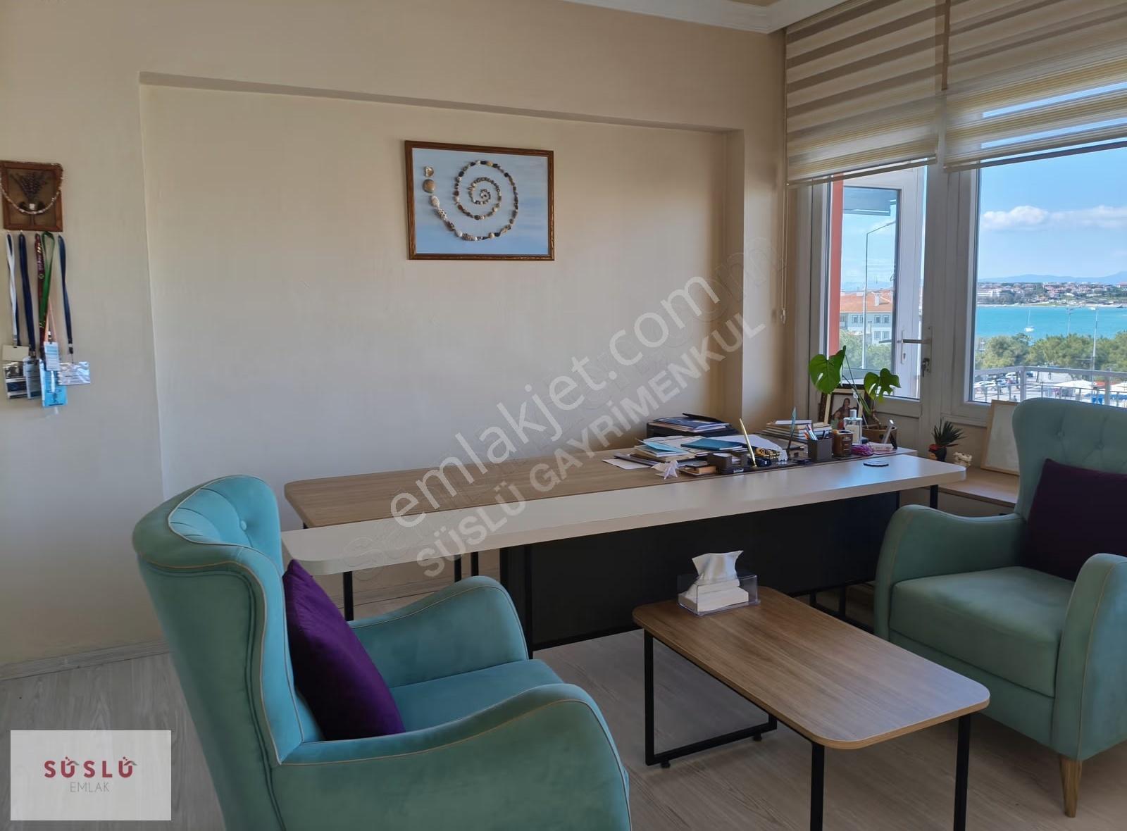Ayvalık 150 Evlerde Kiralık 3+1 İşyeri Ofis Olarak Kiralık - Görsel 17