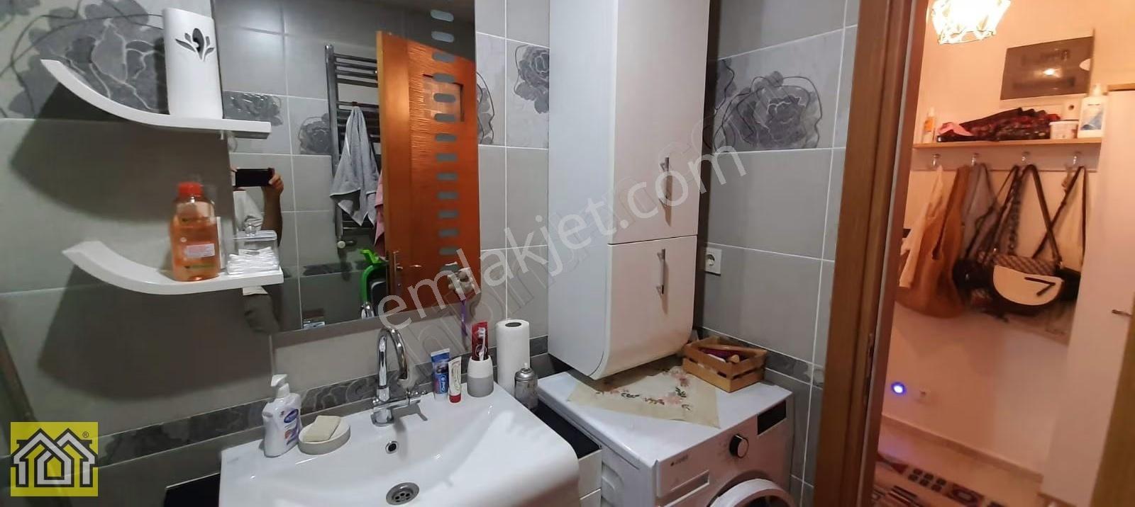 Ekonomi Üni'ye Yakın 14 Yıllık Binada Arakat 3+1 Daire - Görsel 3