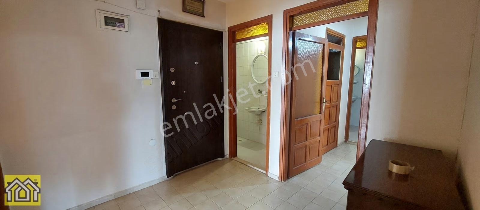 Korutürkte Kipa Karşısı 175 M² 3+1 Jeotermal, Otoparklı - Görsel 10