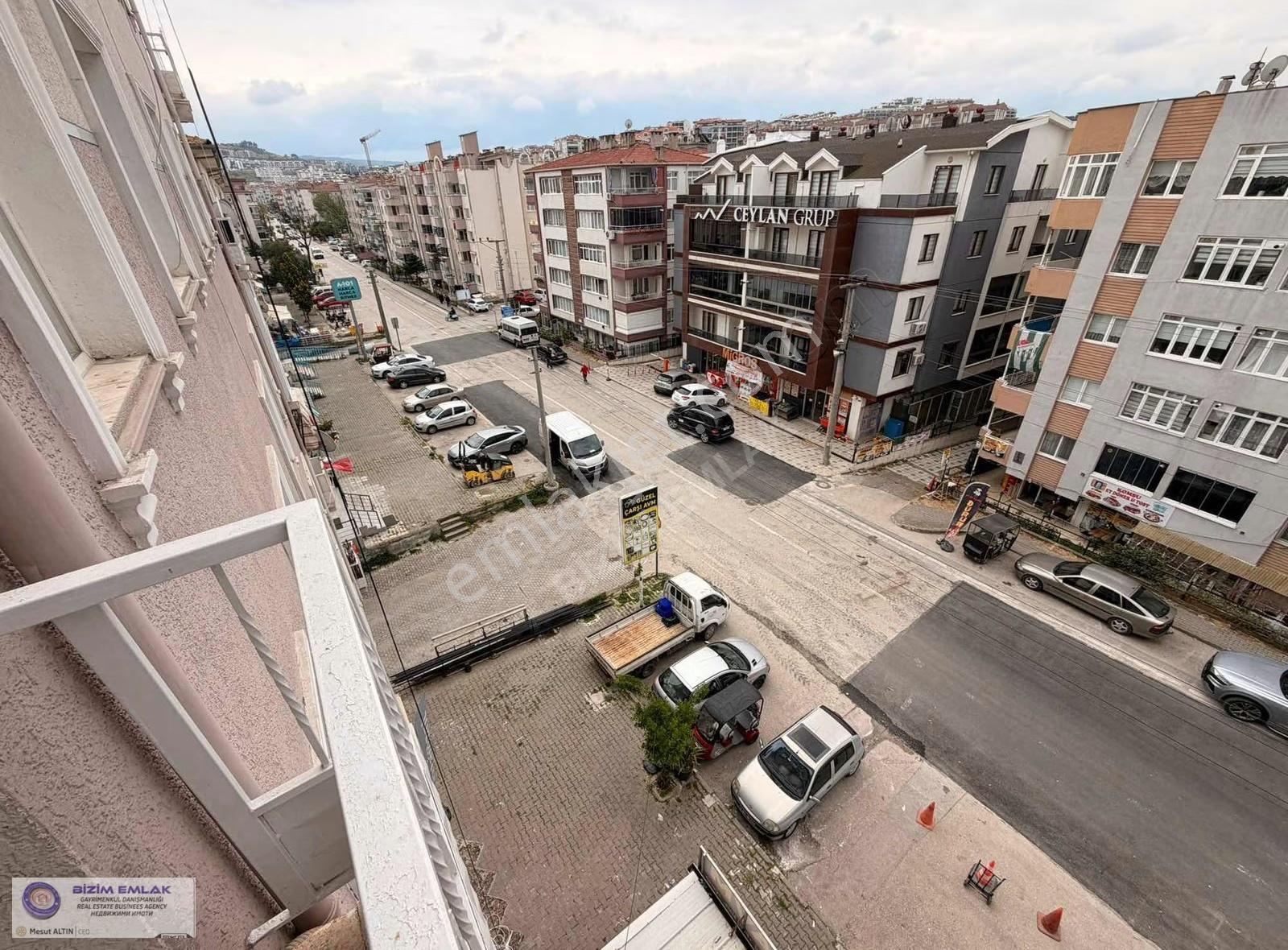 Bursa Güzelyalı Yalı Mah. Atatürk Cad 2+1 Kiralık Daıre