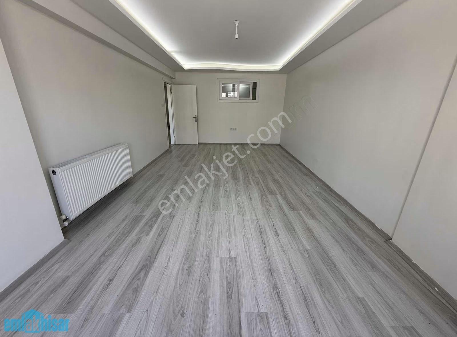 Akhisar Atatürk Mh.prestij Caddesinde Kiralık 3+1 Daire - Görsel 15