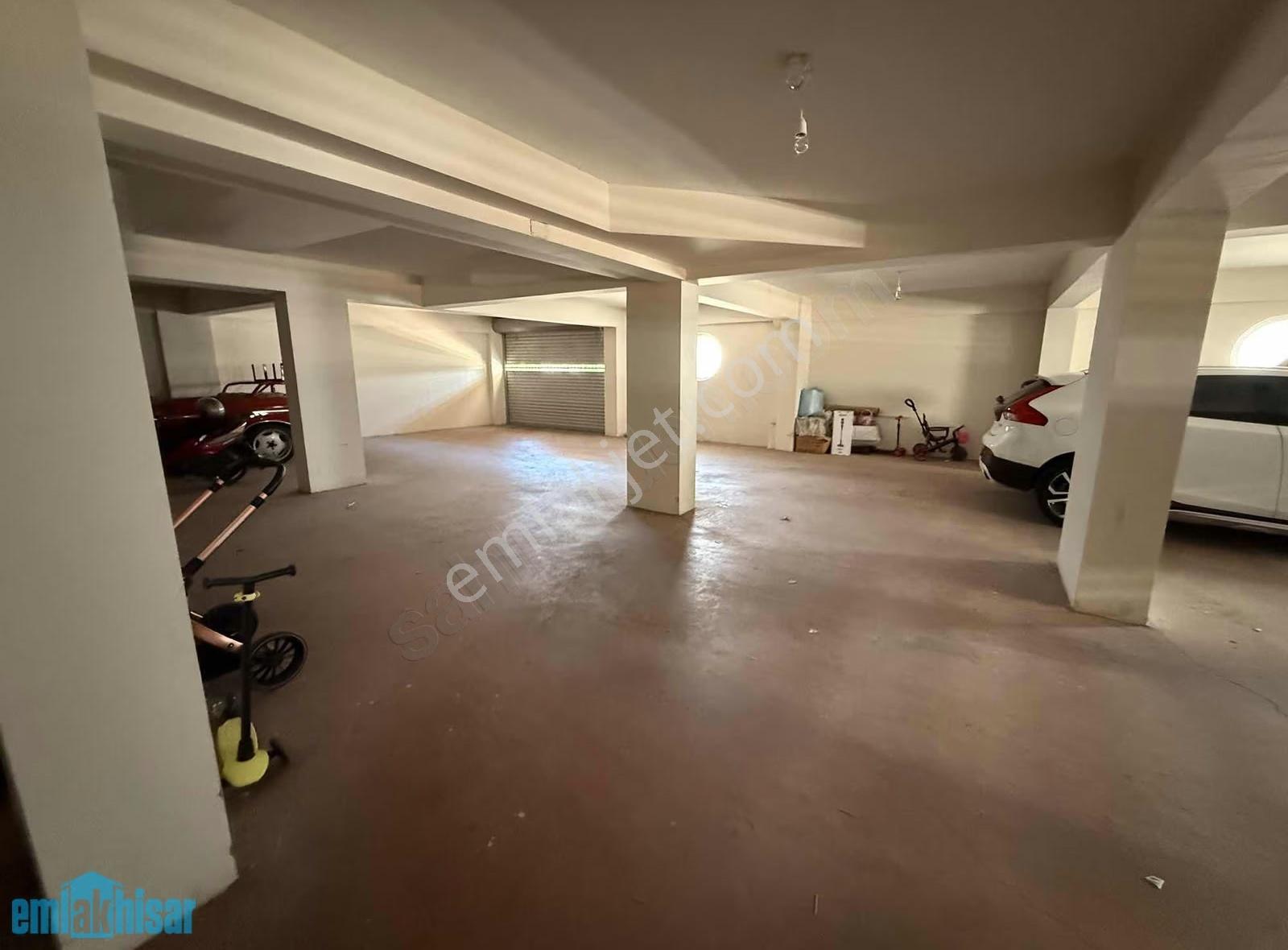 Akhisar Atatürk Mh.prestij Caddesinde Kiralık 3+1 Daire - Görsel 11